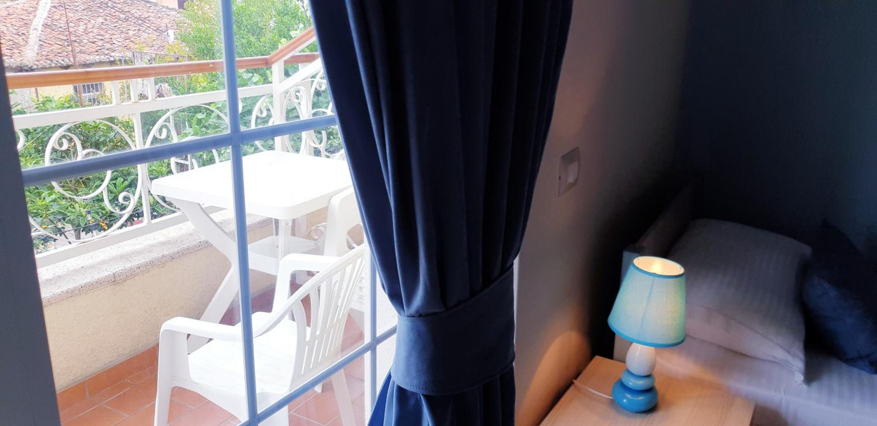 Double or Twin Room with Balcony photo 3