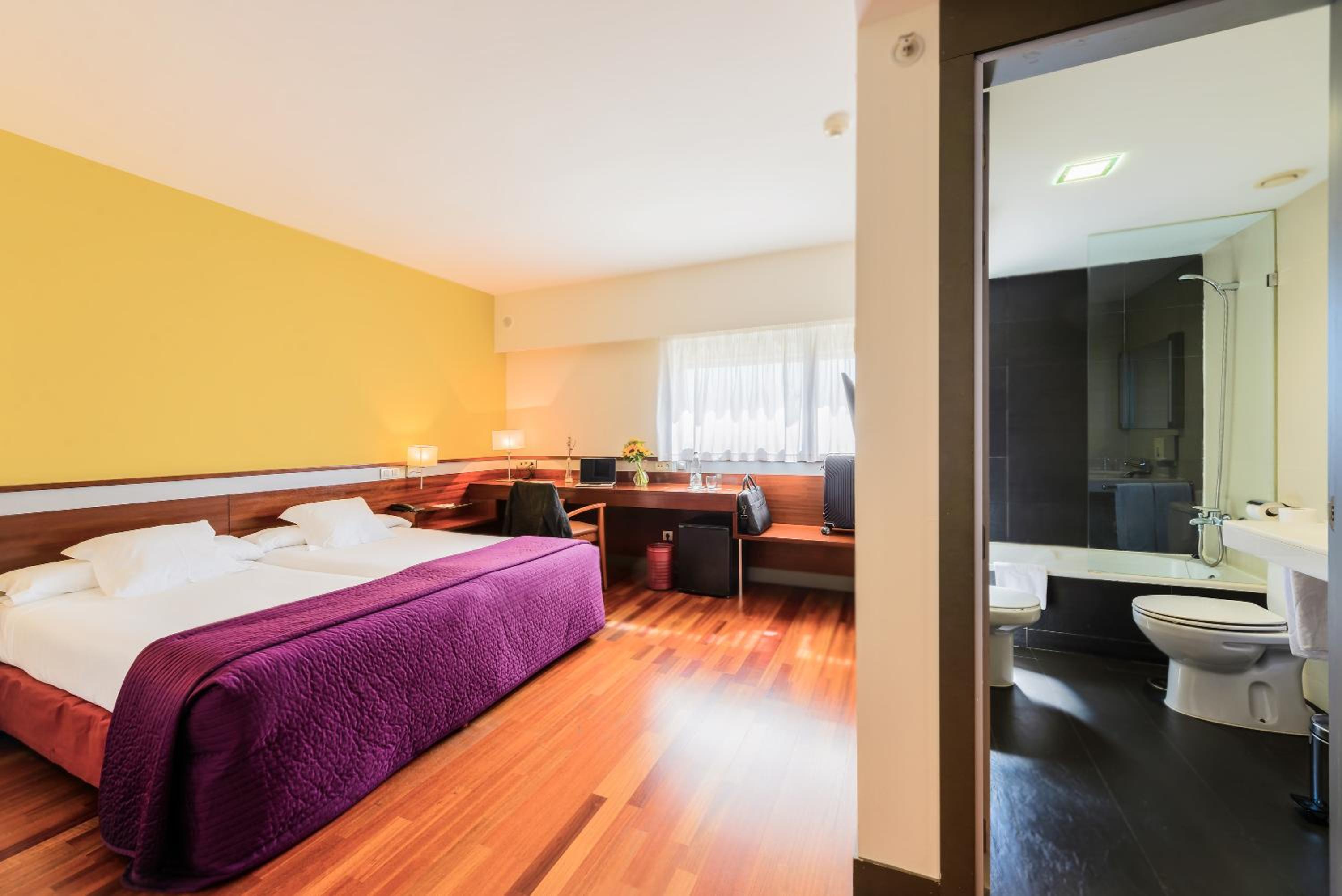 Double Room - Photo 3