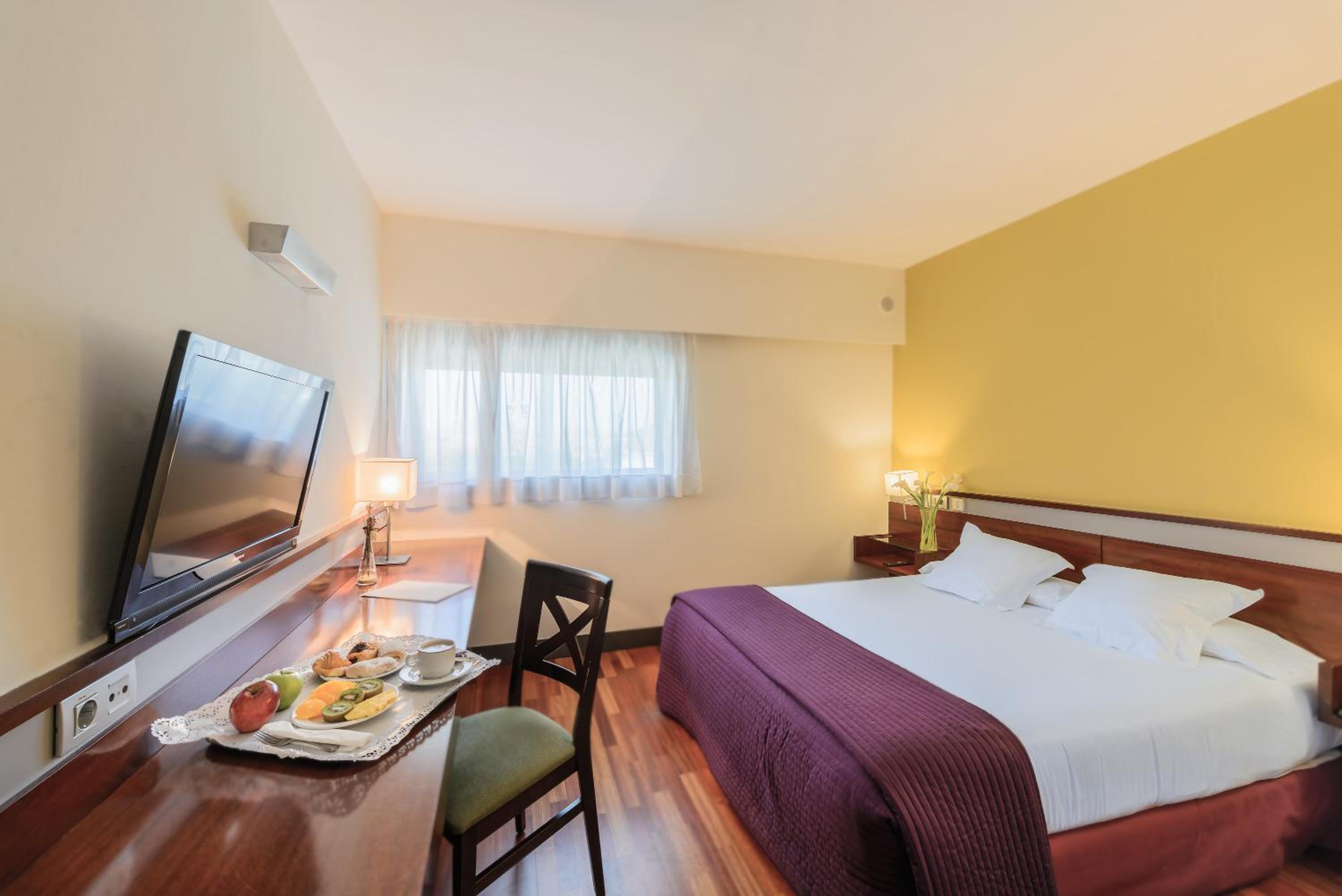 Double Room - Photo 6