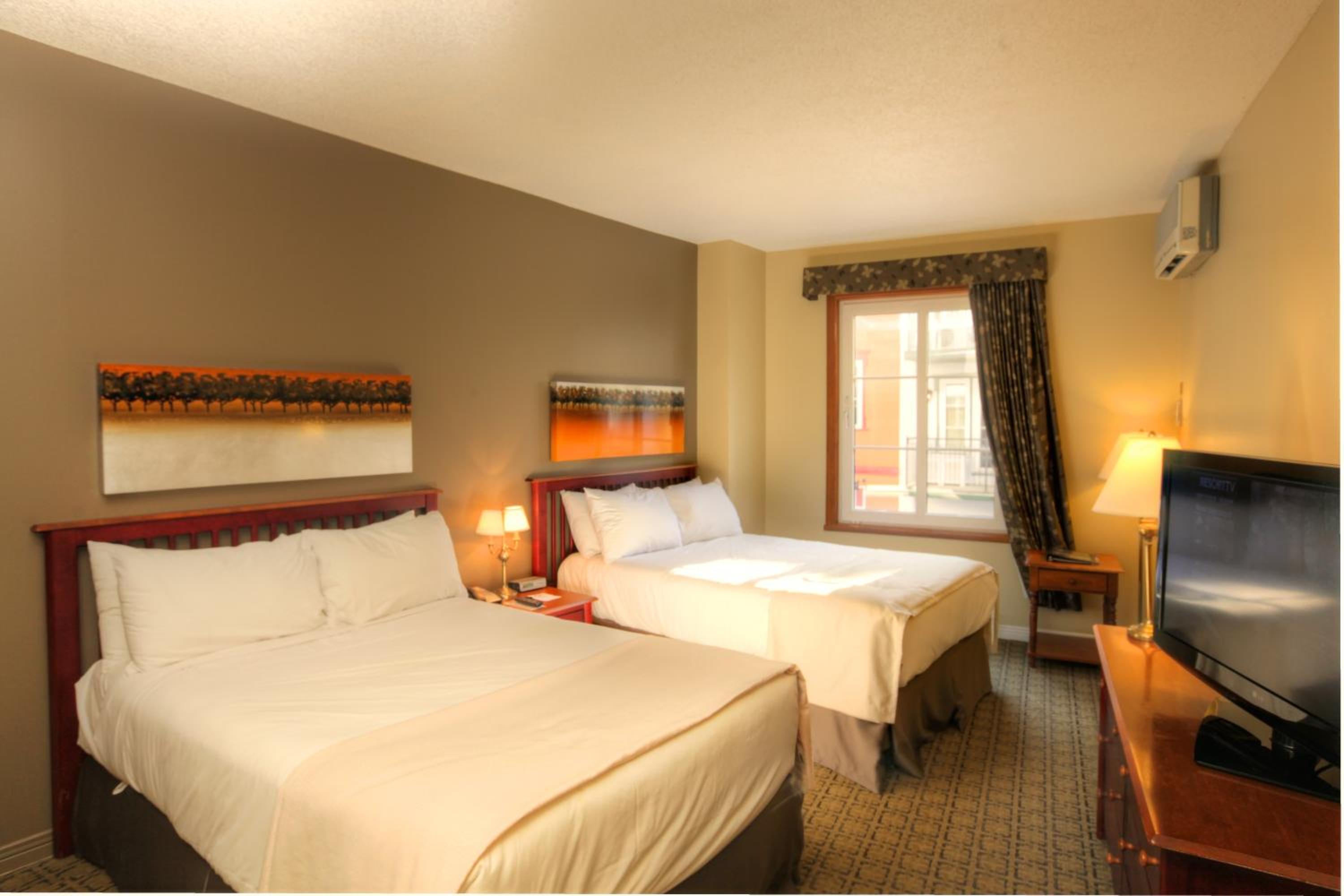 Double Room with Two Double Beds