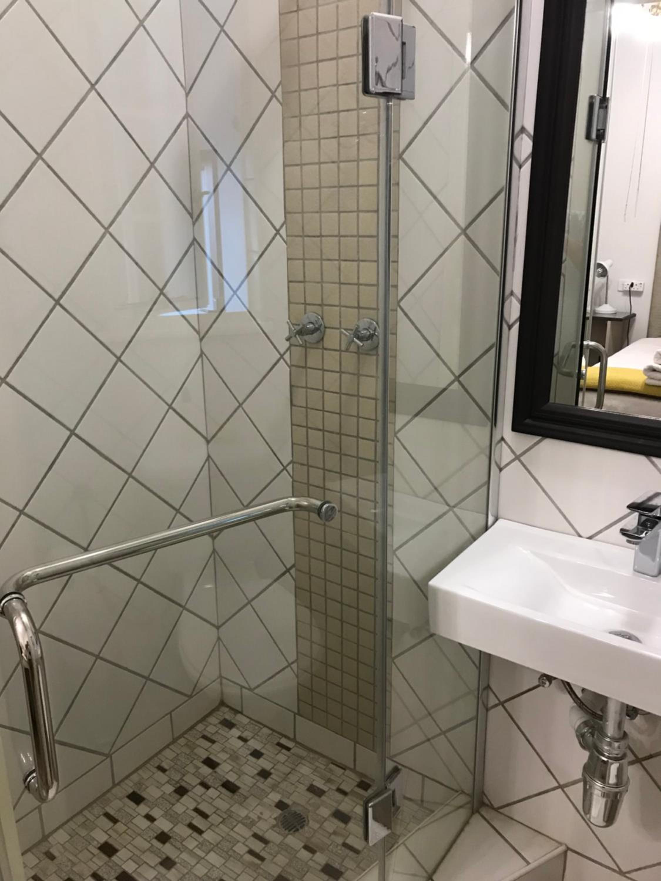 Single Room with Shower photo 2