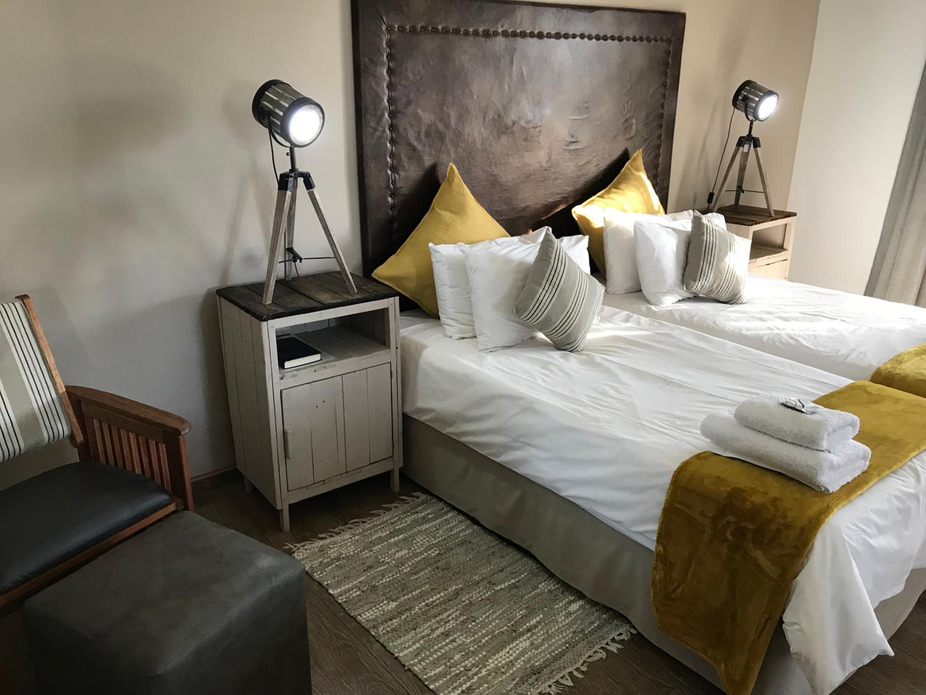 Deluxe Twin Room photo 2