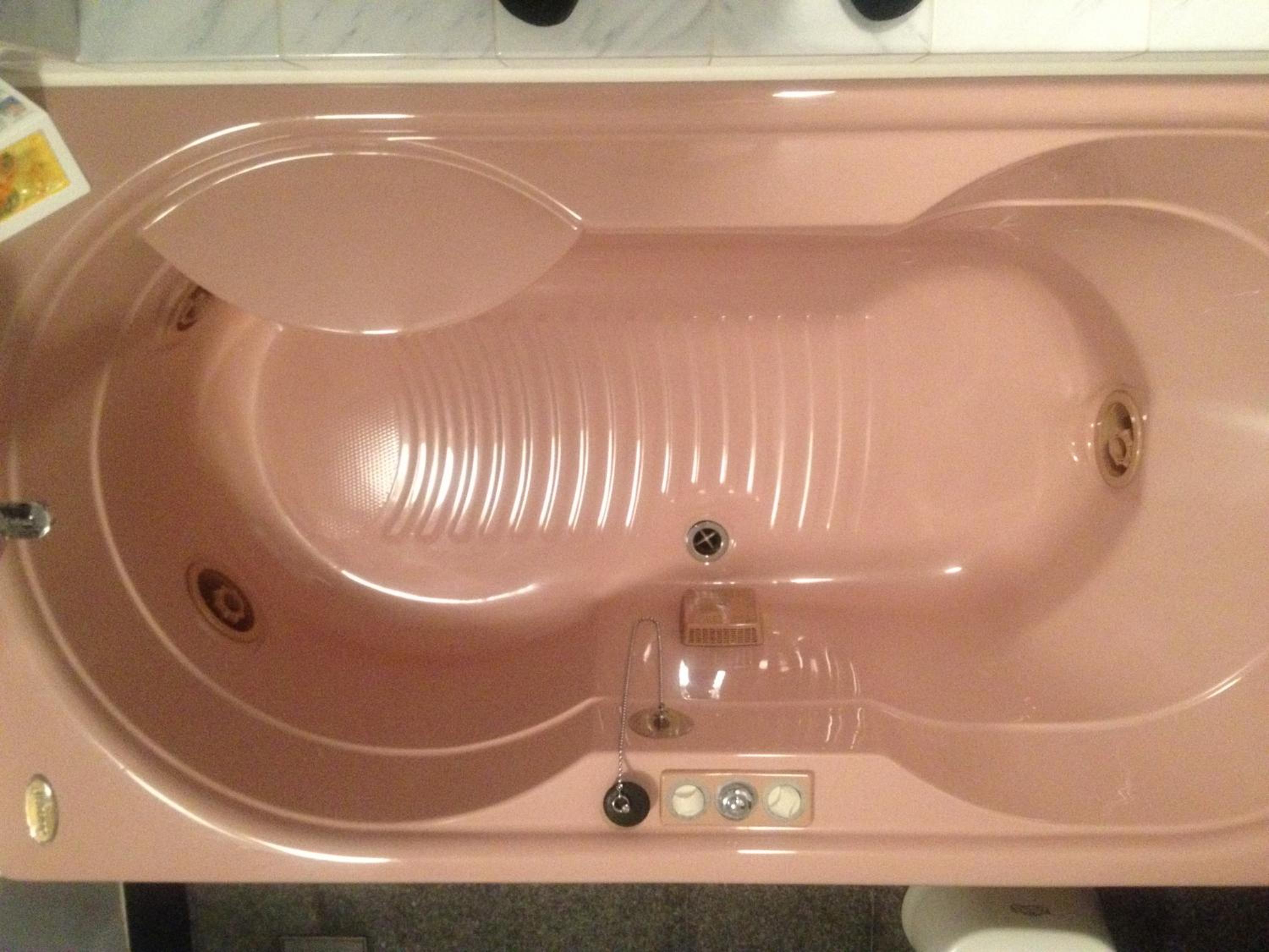 Suite with Spa Bath - Smoking photo 3