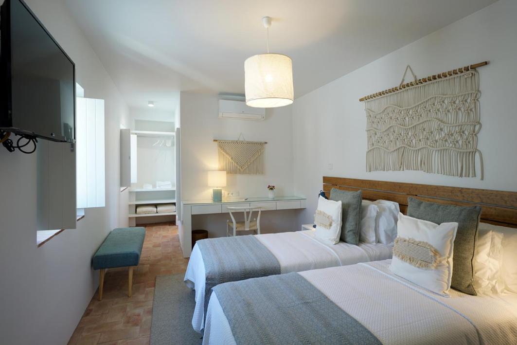Double Room - Photo 9