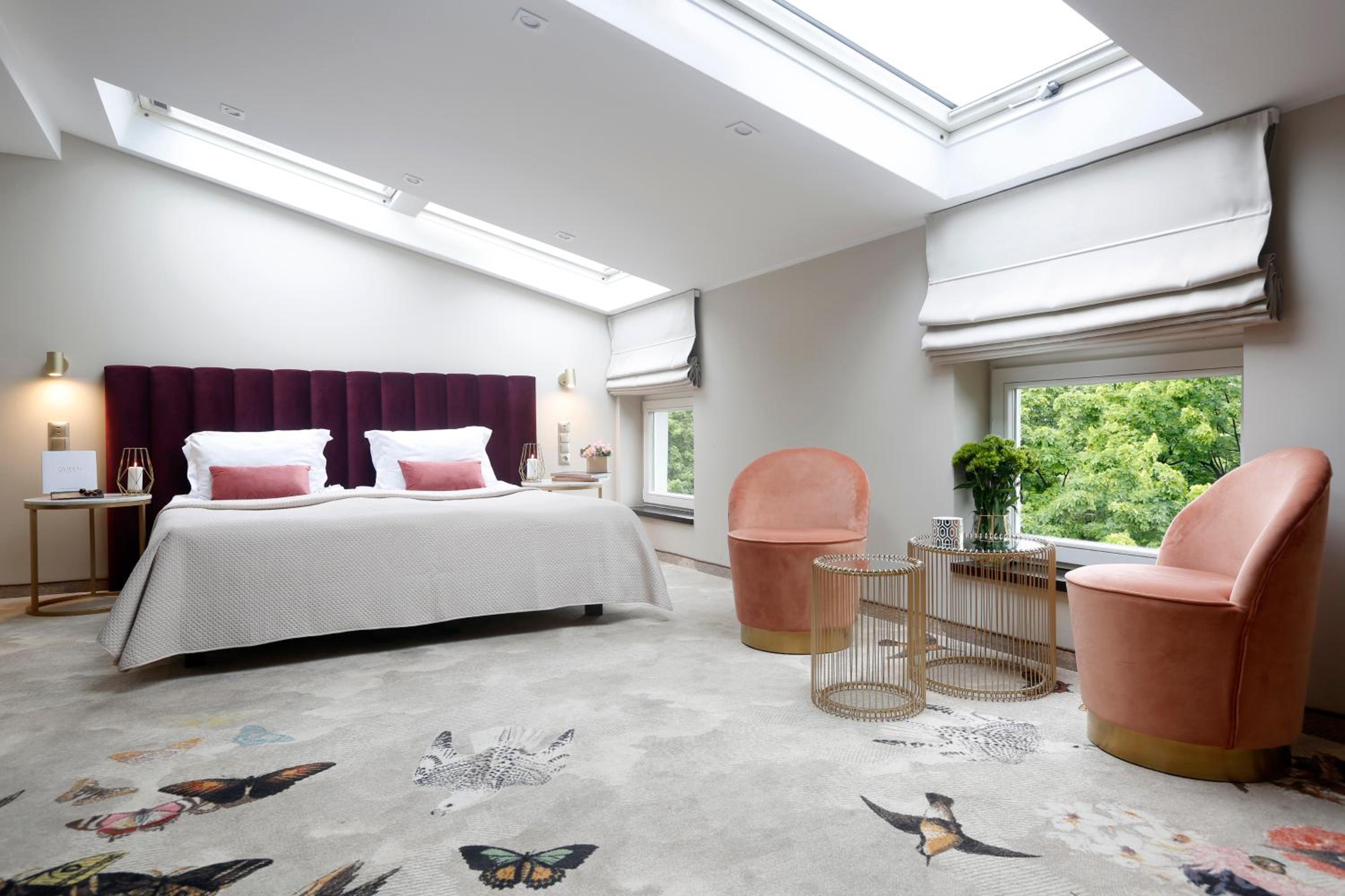 Mansard Double or Twin Room - Photo 1