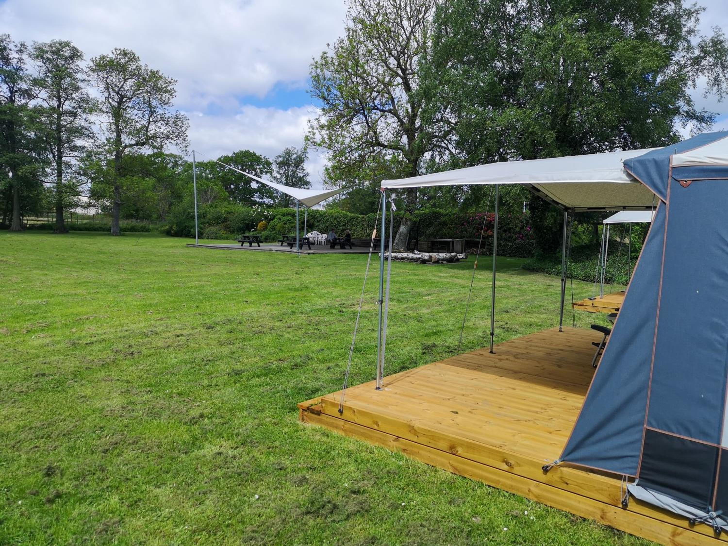 Luxury tent 4 adults