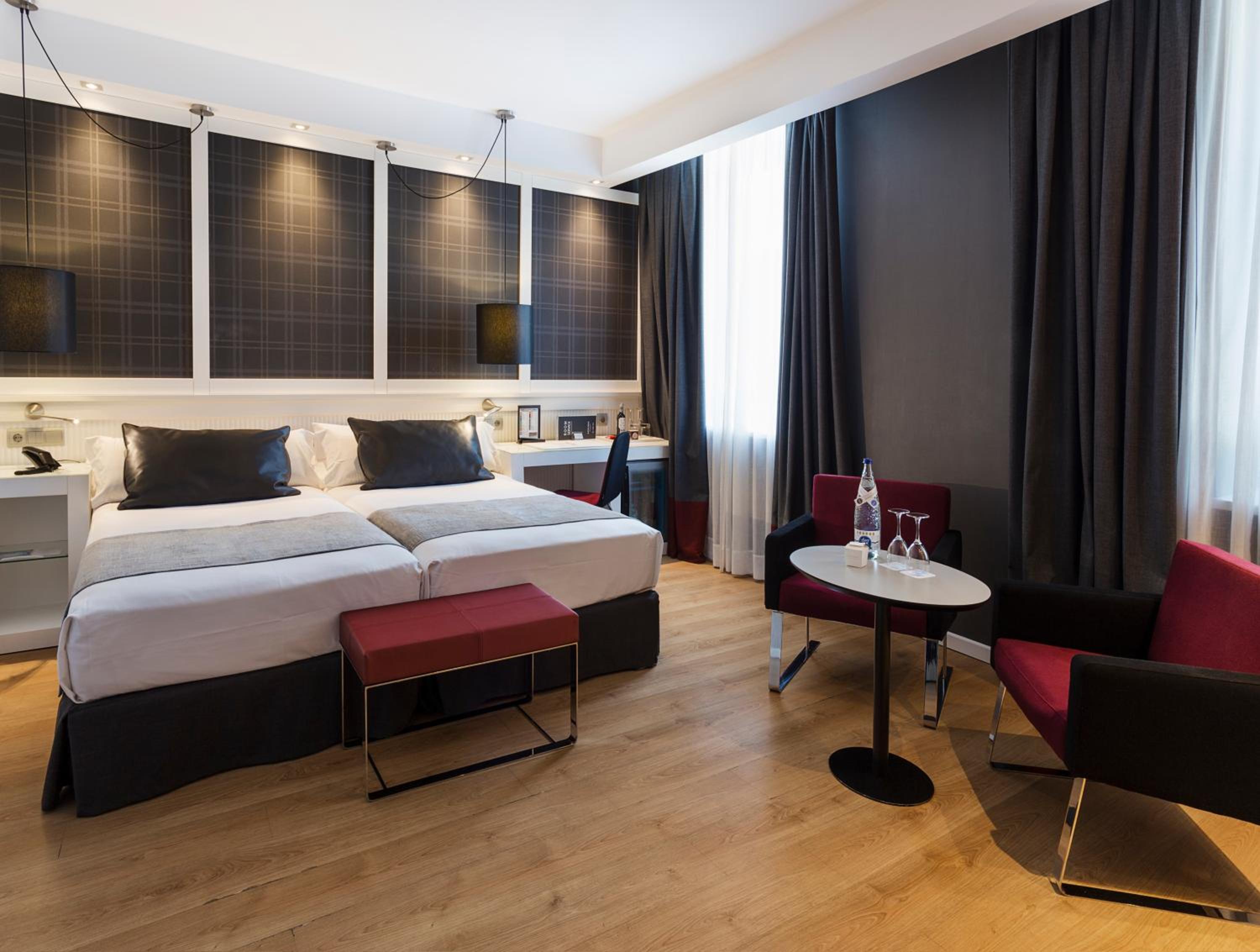 Double or Twin Room - Photo 1