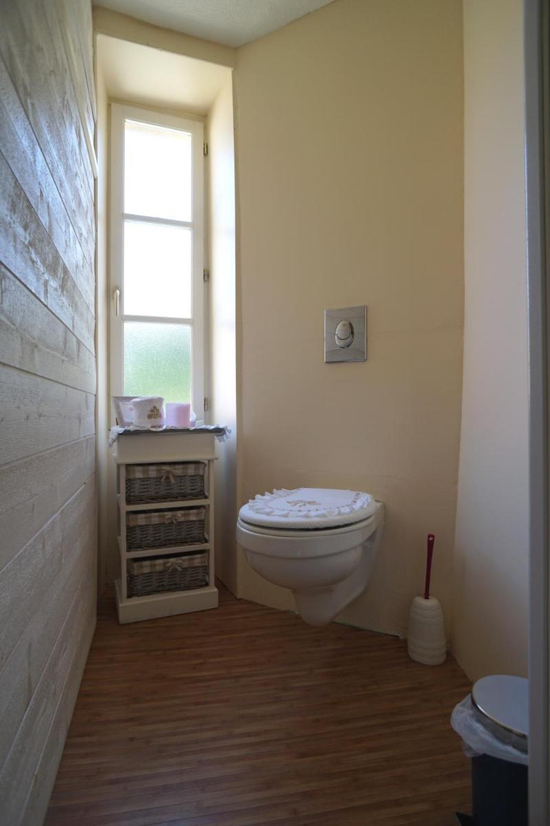 Triple Room with Private Bathroom photo 2