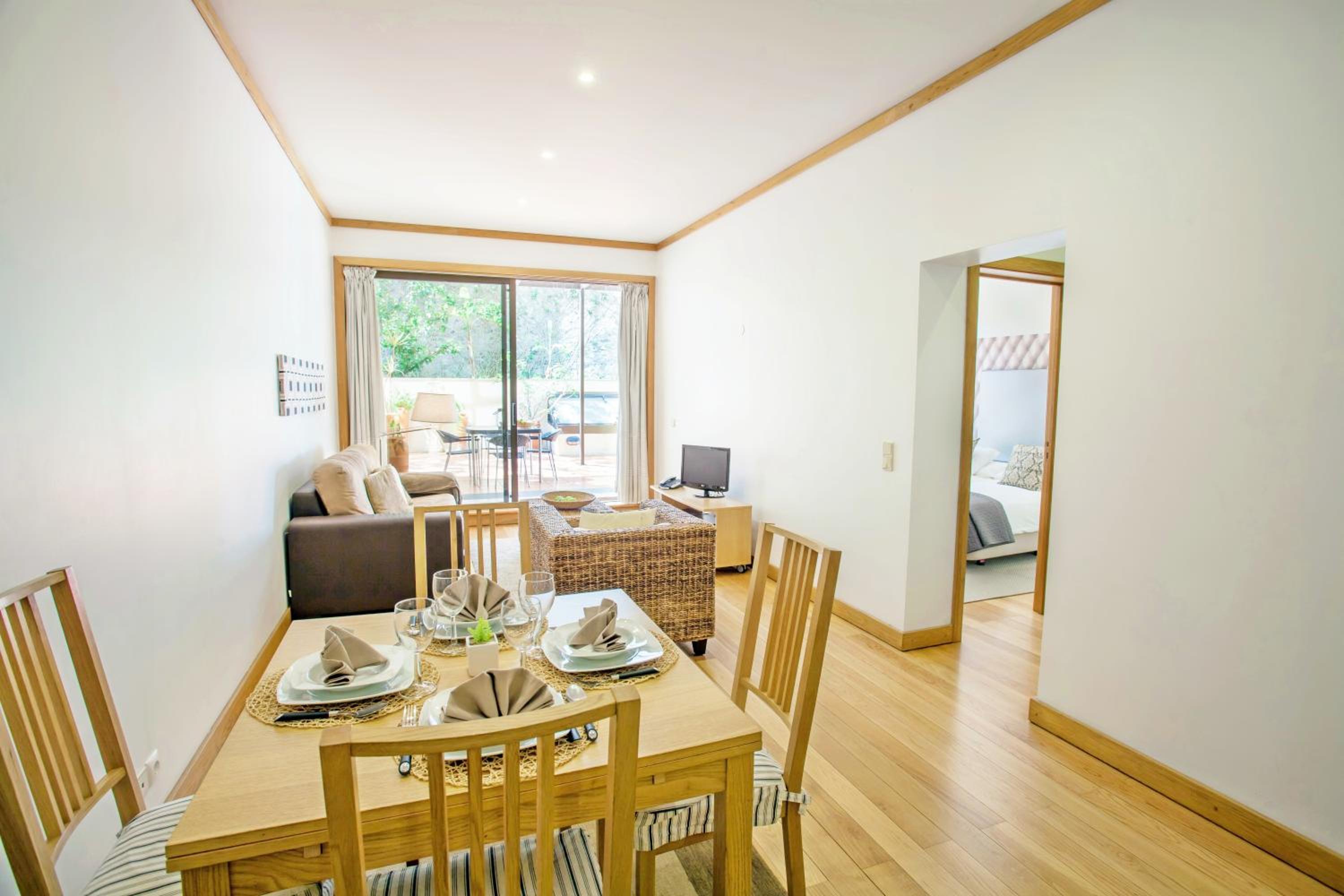  Superior One-Bedroom Apartment