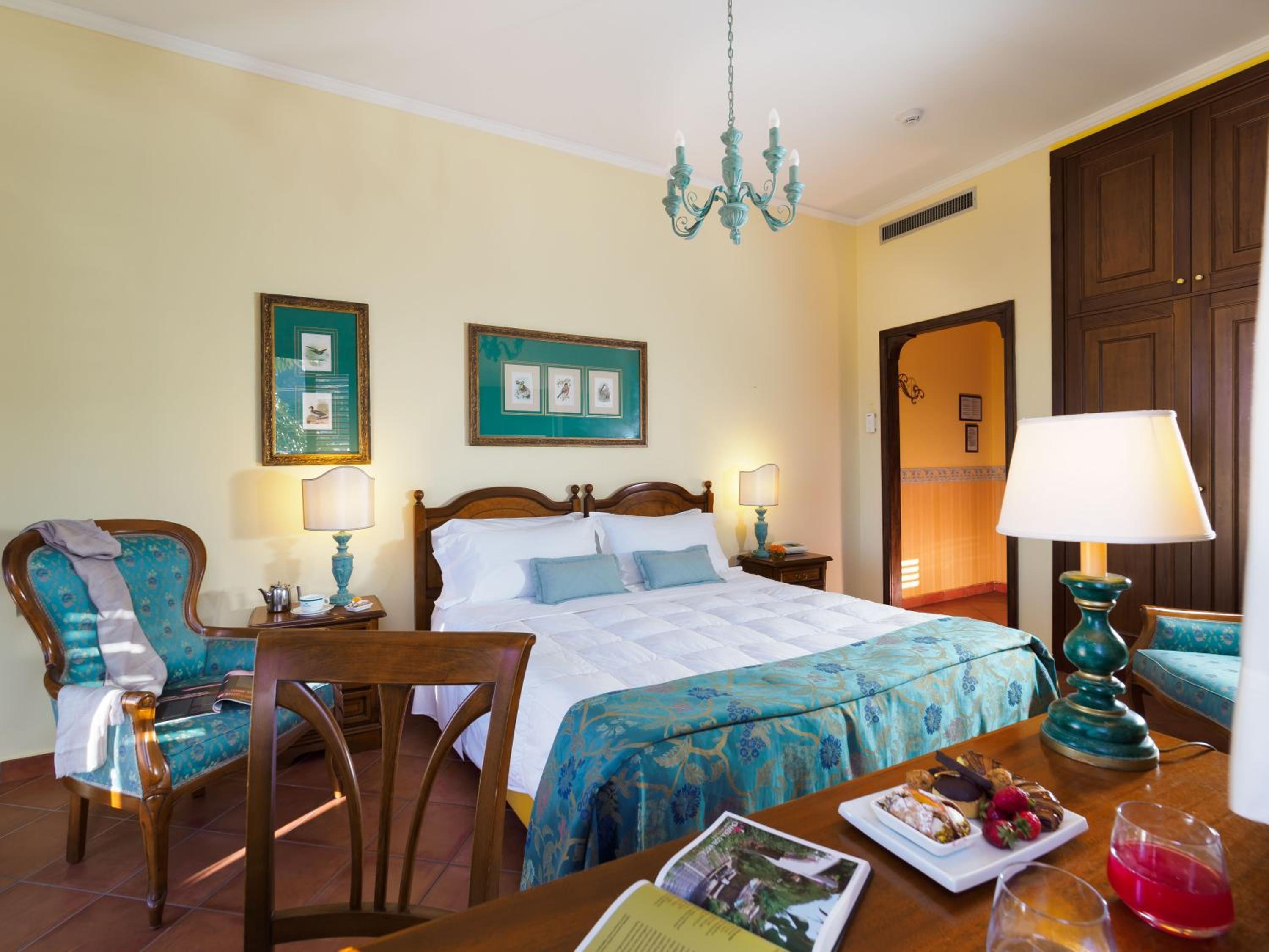 Deluxe Double Room with Sea View photo 3