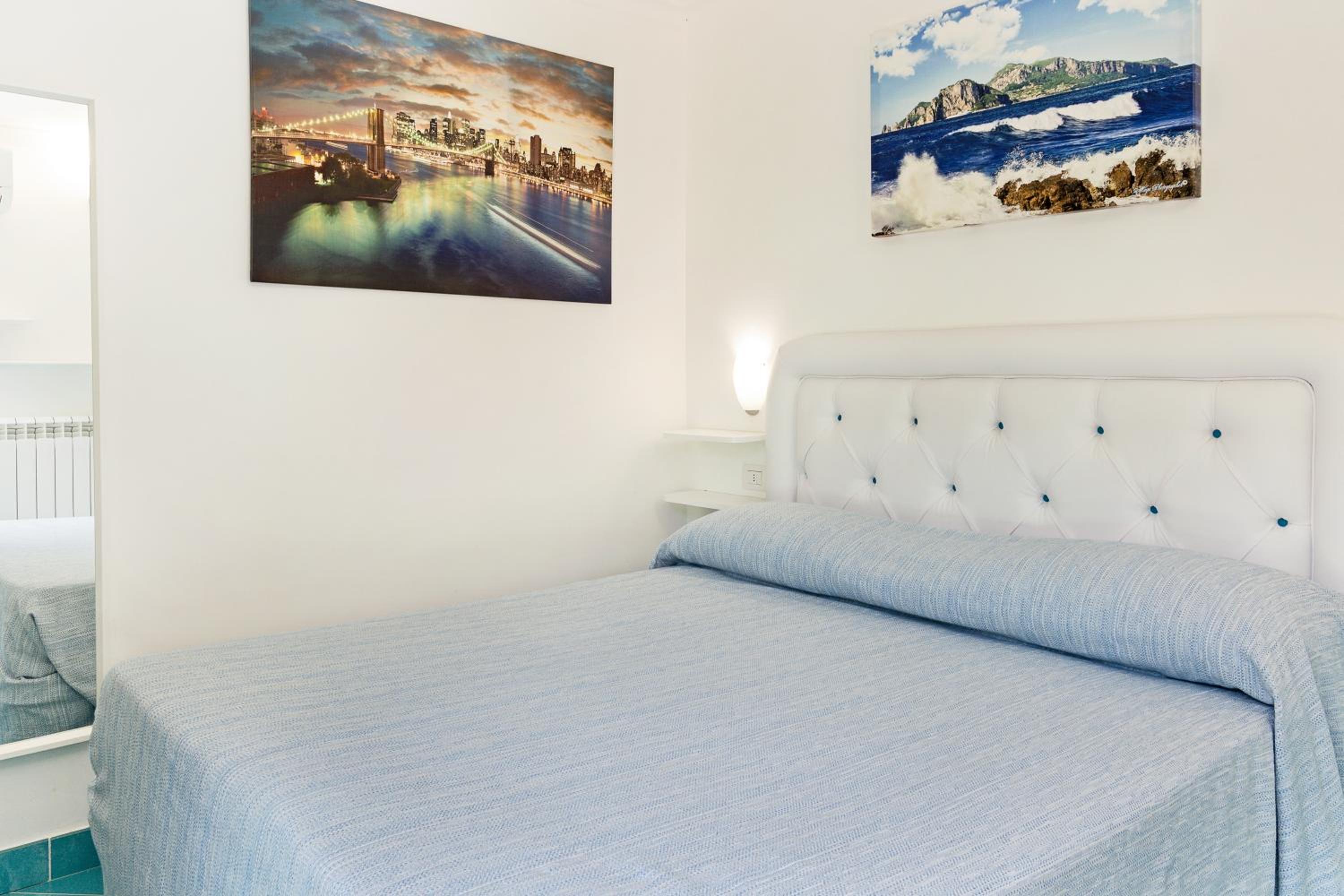Quadruple Room with Terrace