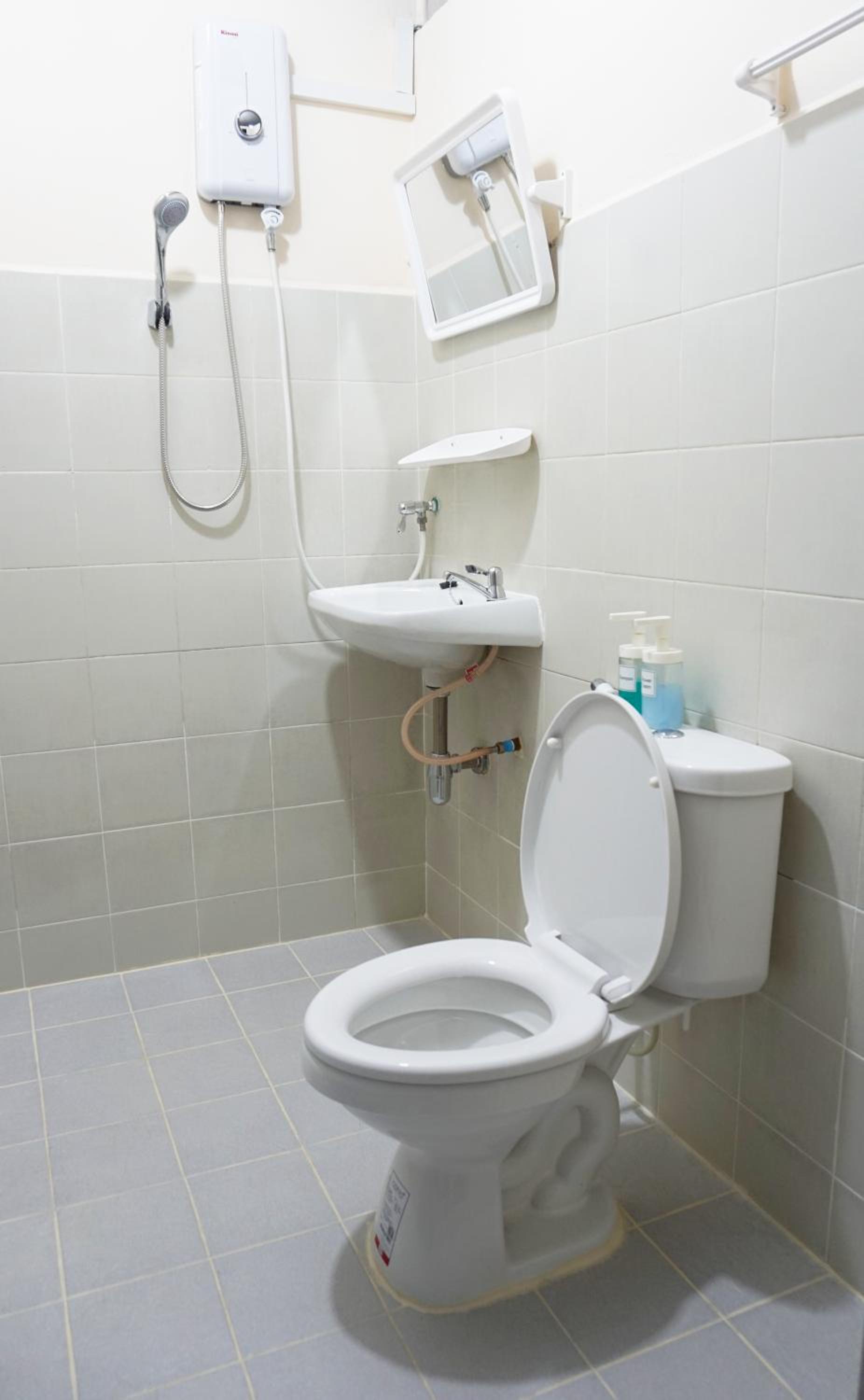 Budget Double Room photo 2