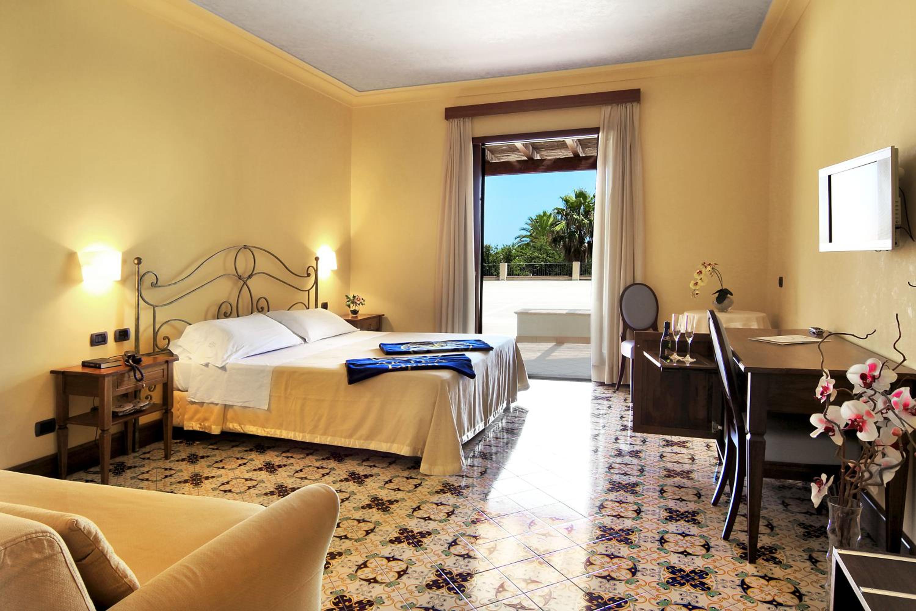 Triple Room - Photo 2