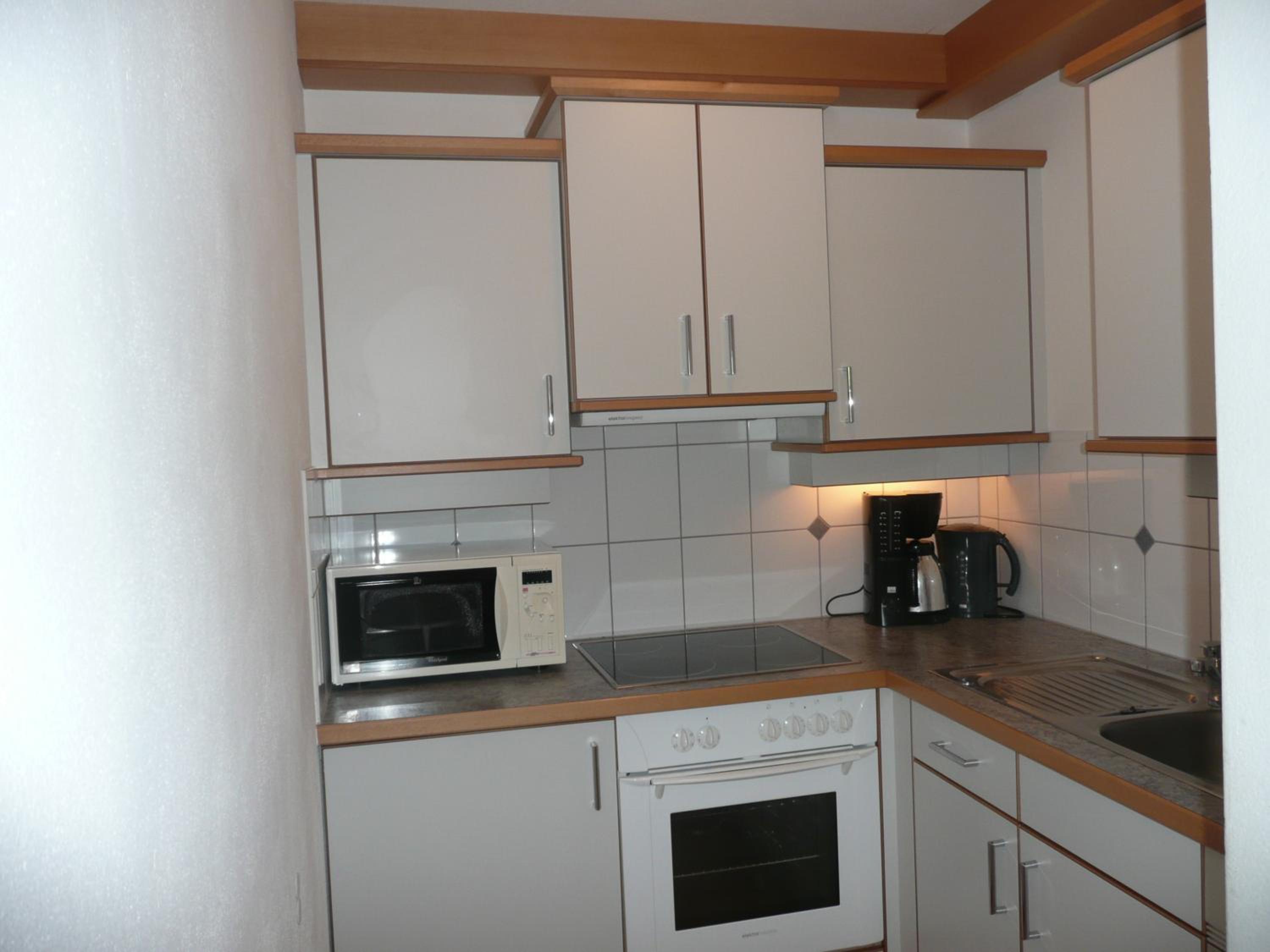 Large Two-Bedroom Apartment with Balcony photo 3