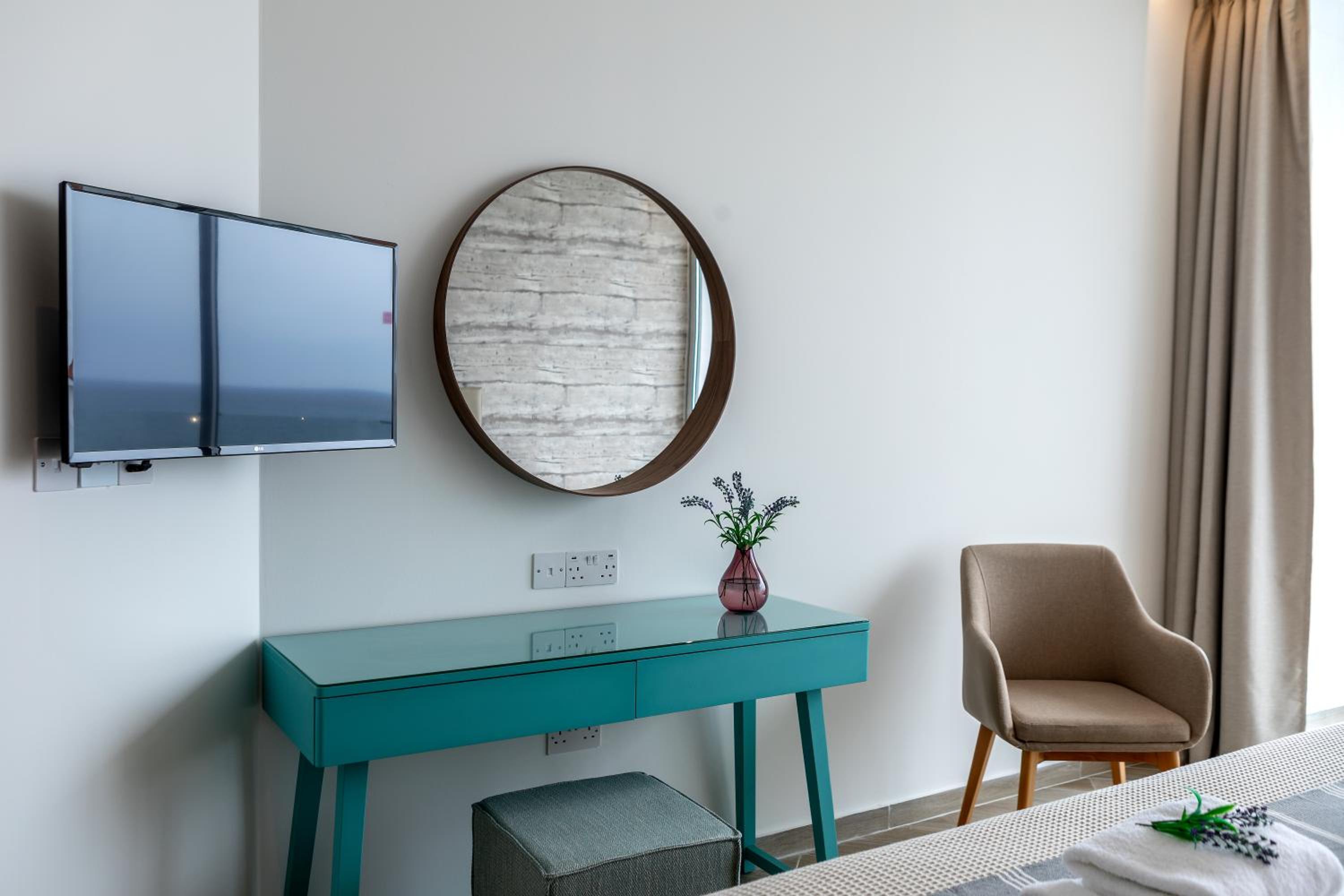 Premium Room Sea View with Executive Lounge Access