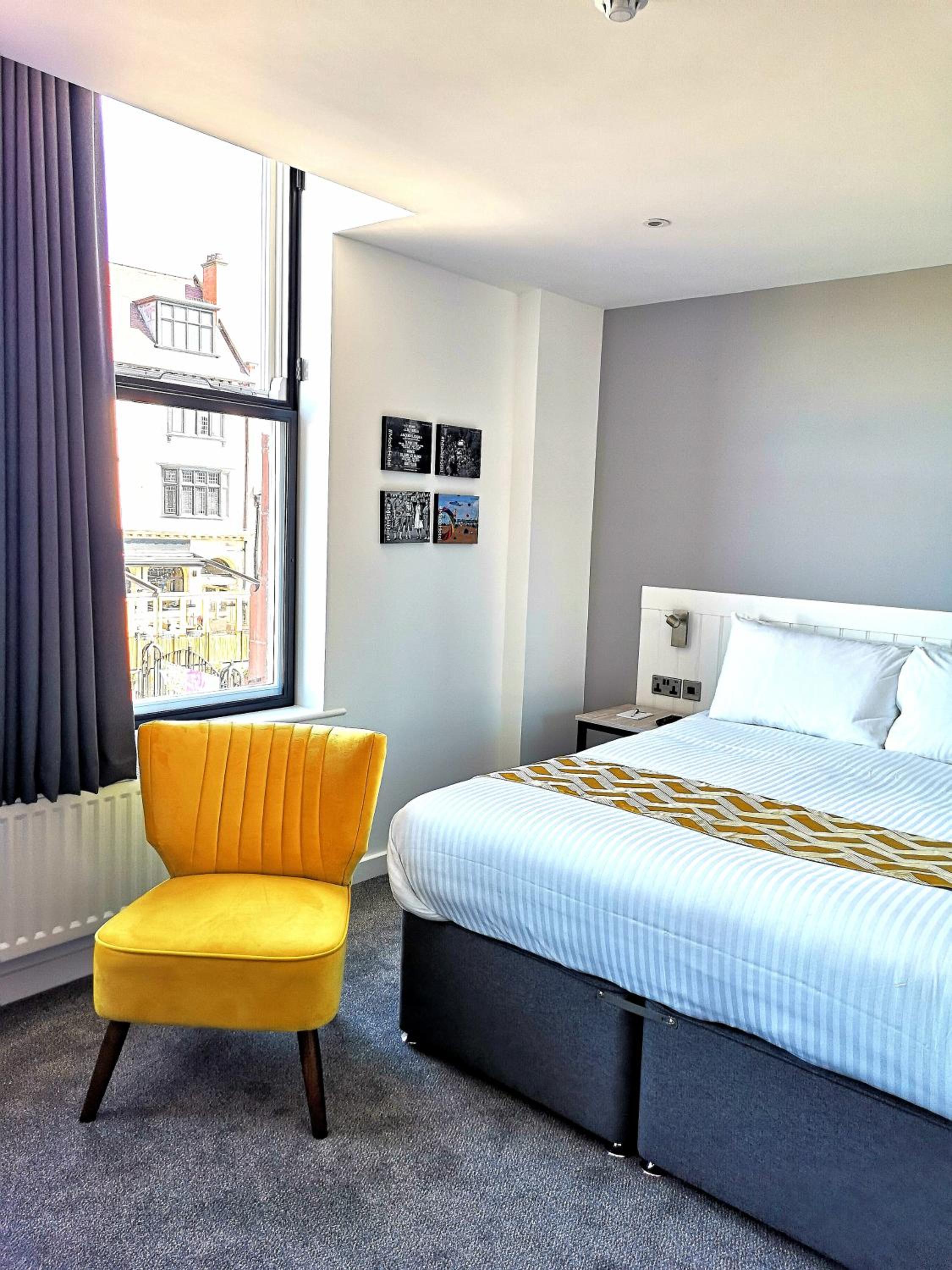 Deluxe Double or Twin Room - Photo 1