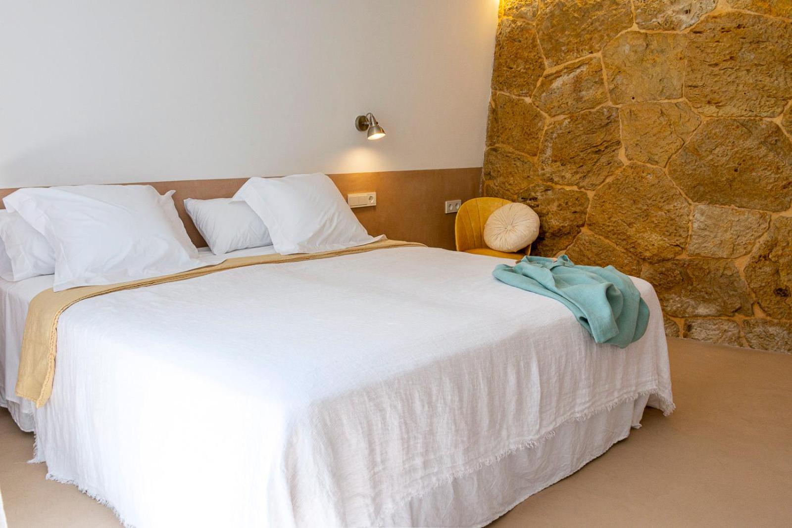 Double Room - Photo 1