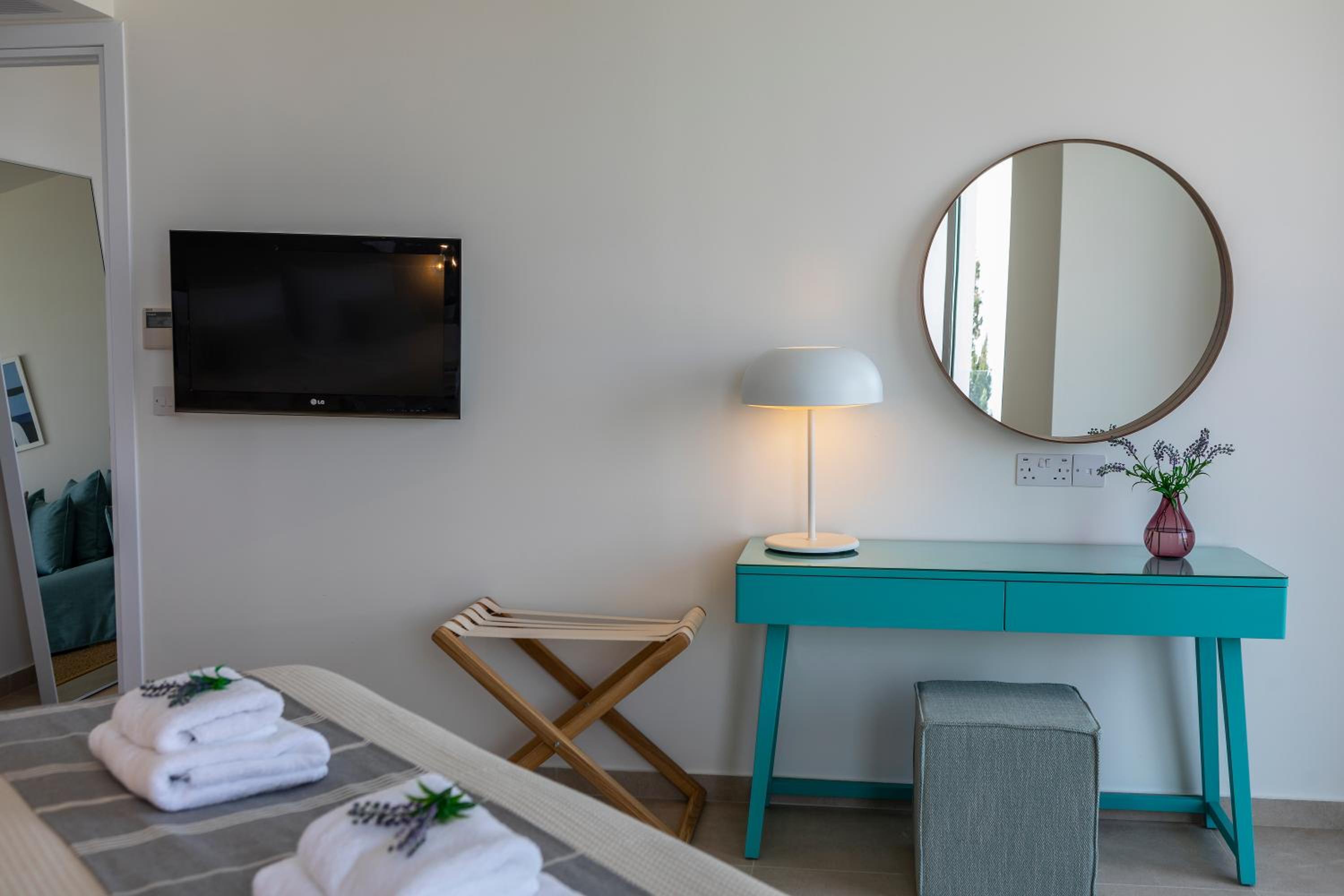 Presidential Suite with Panoramic Sea View