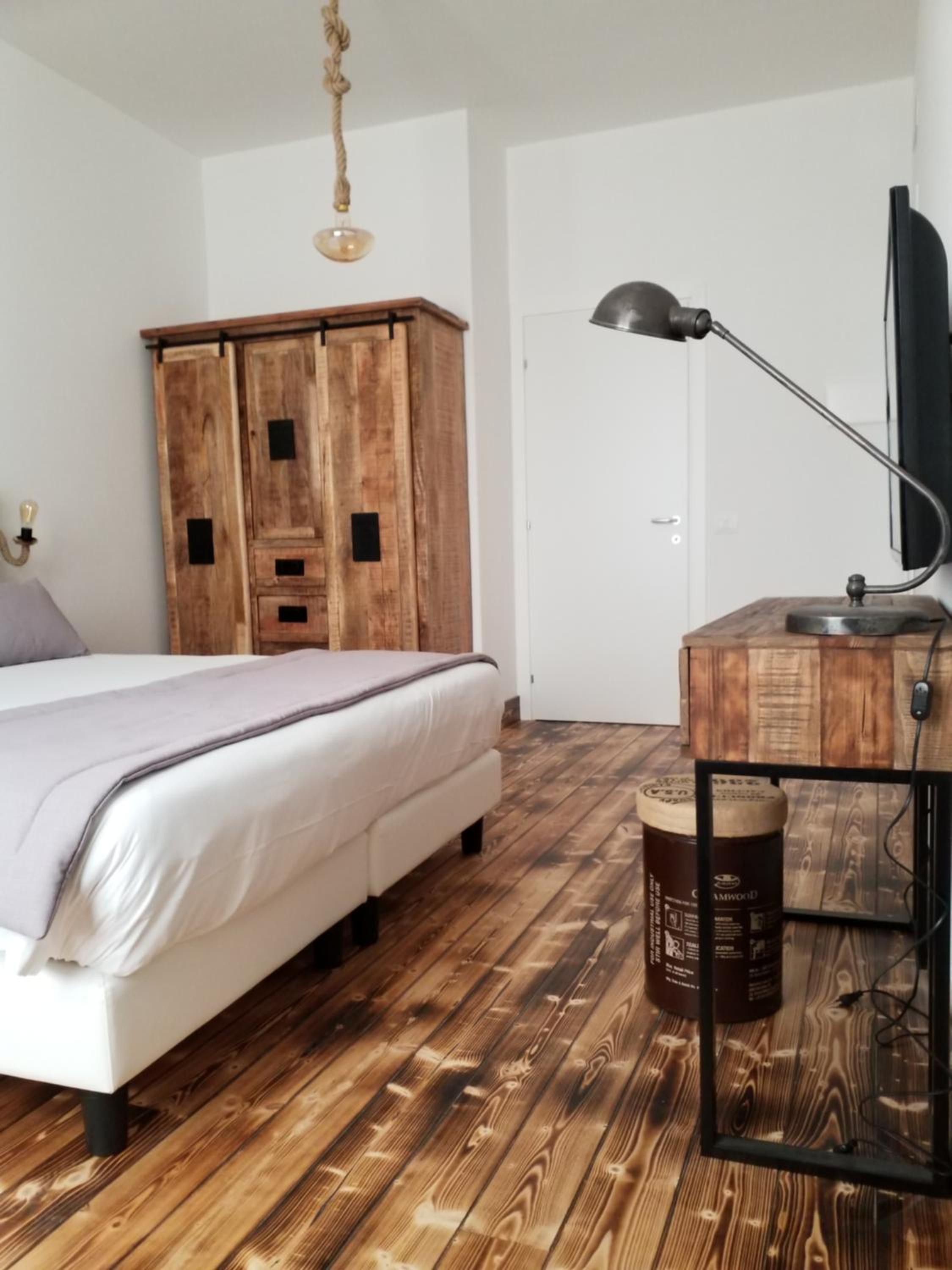 Standard Double Room - Photo 3
