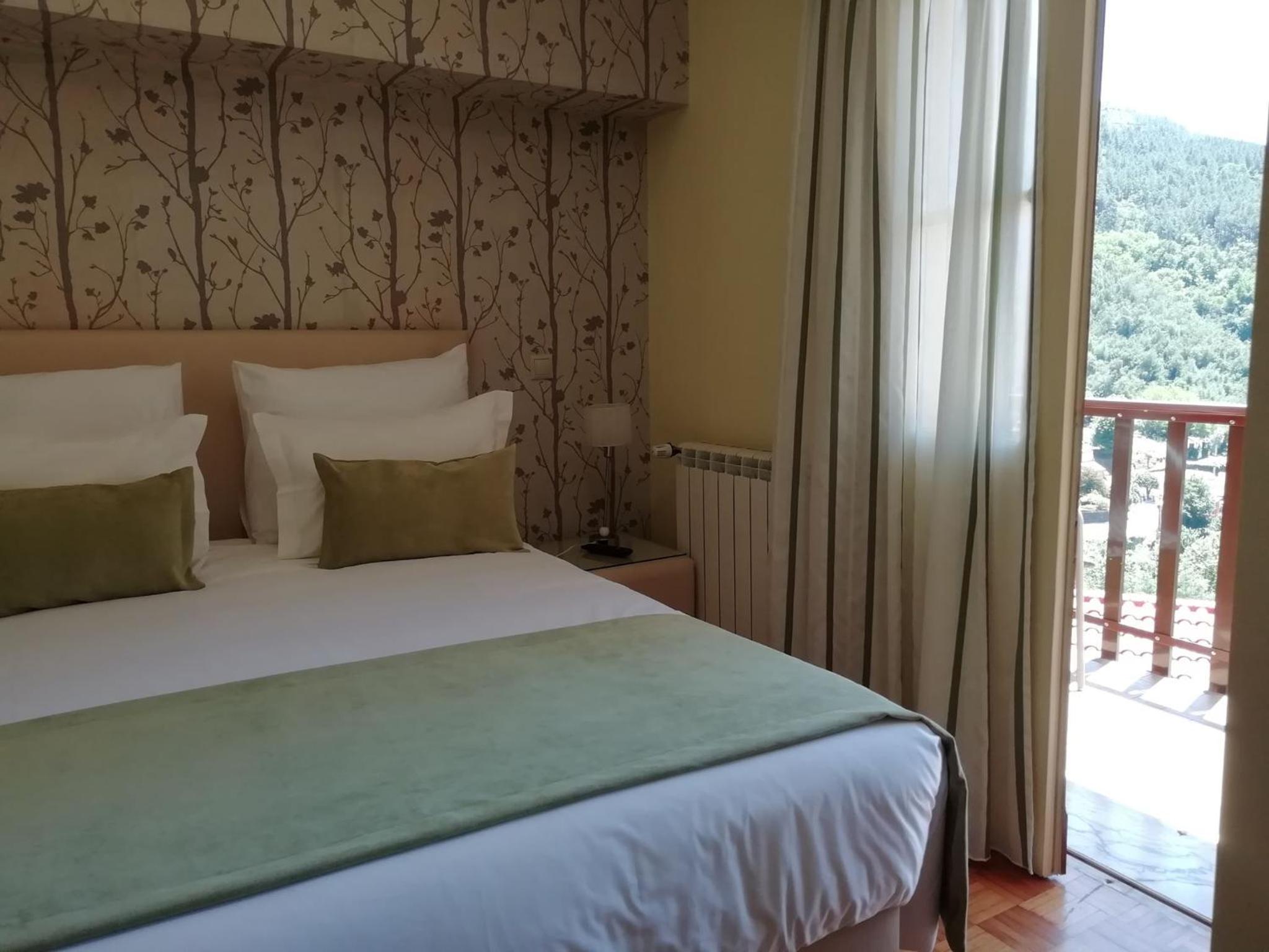 Doppelzimmer mit Balkon