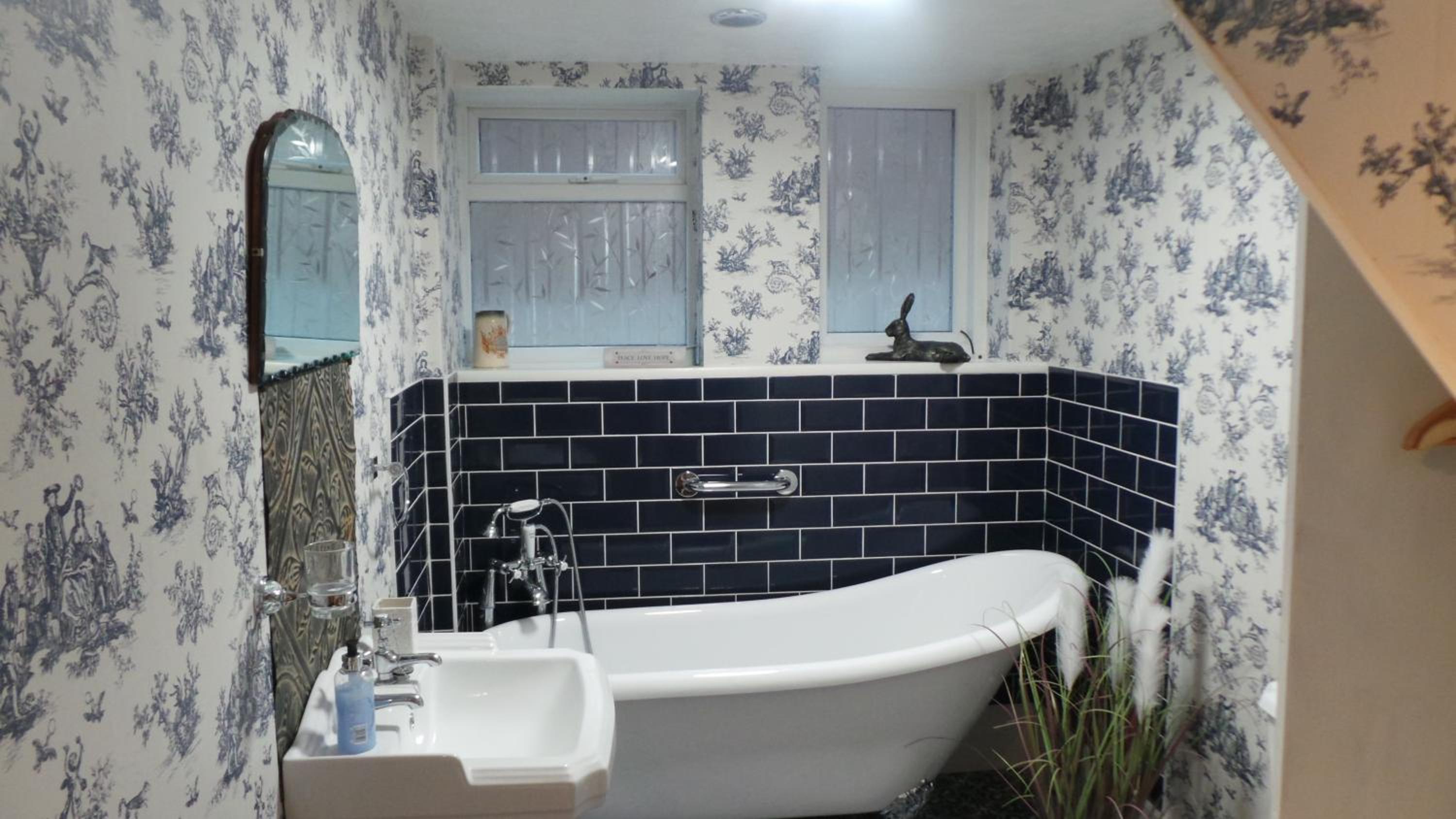 Double Room - Photo 10