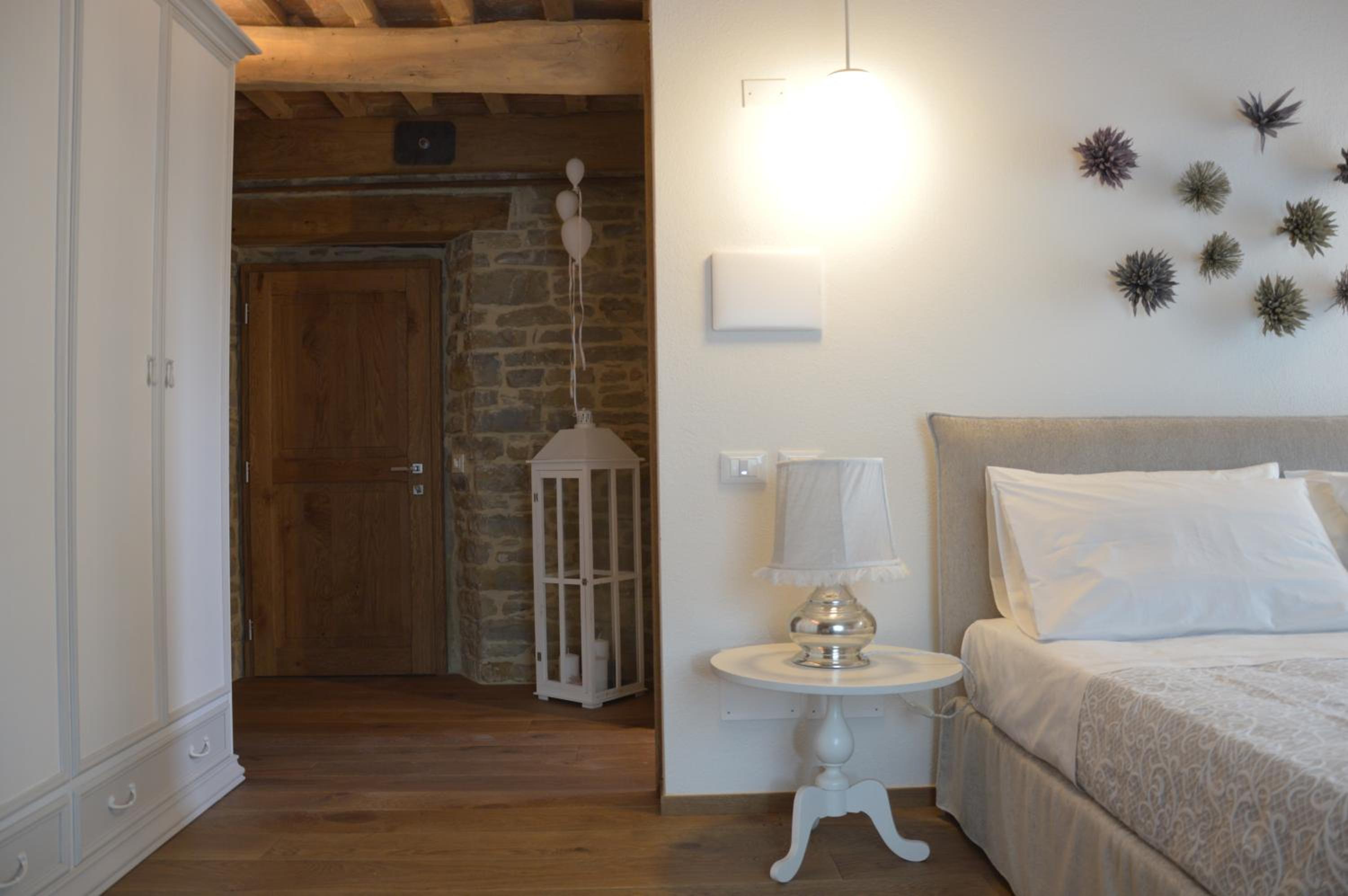 Large Double Room photo 2
