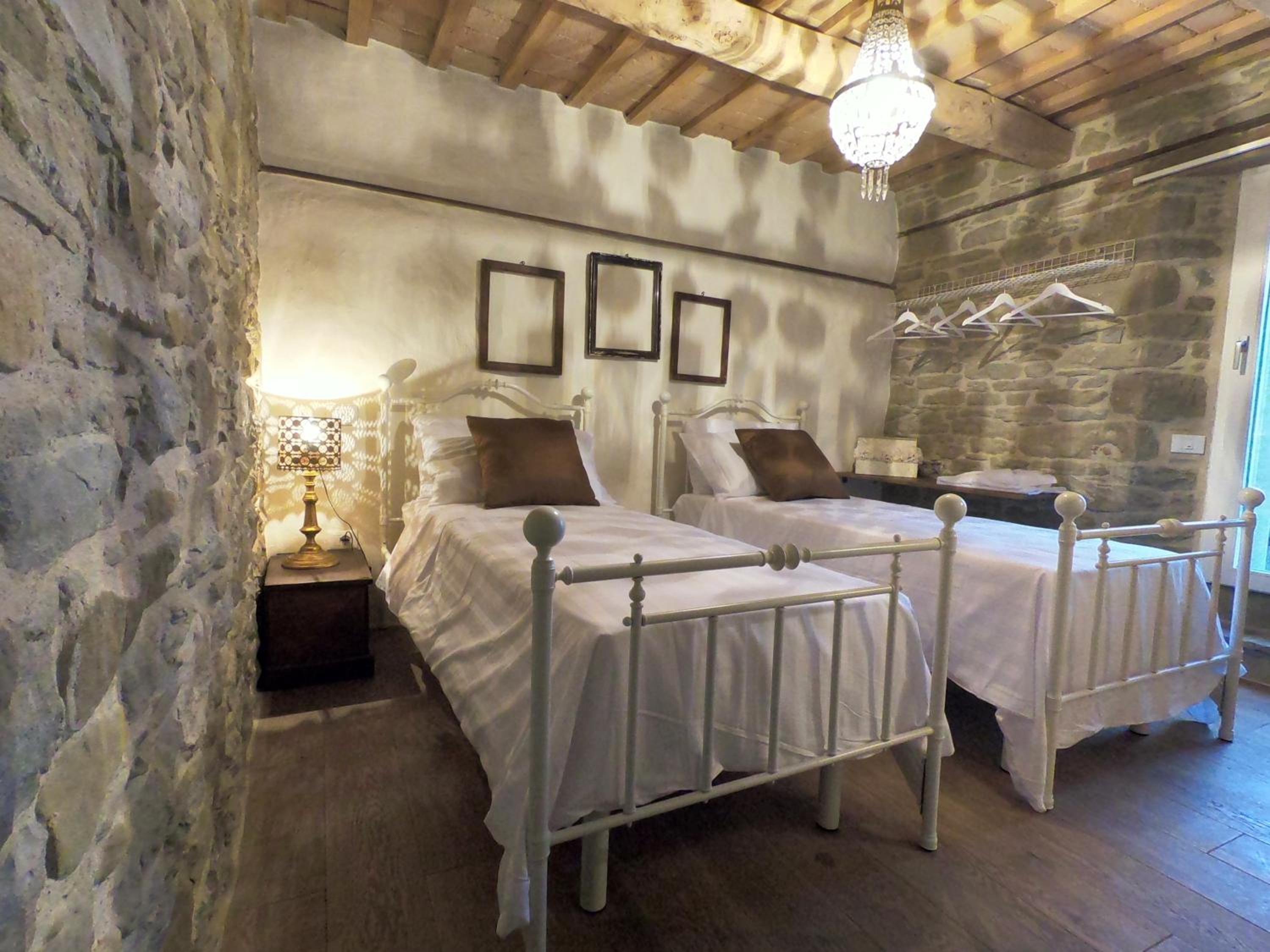 Twin Room with Balcony photo 3