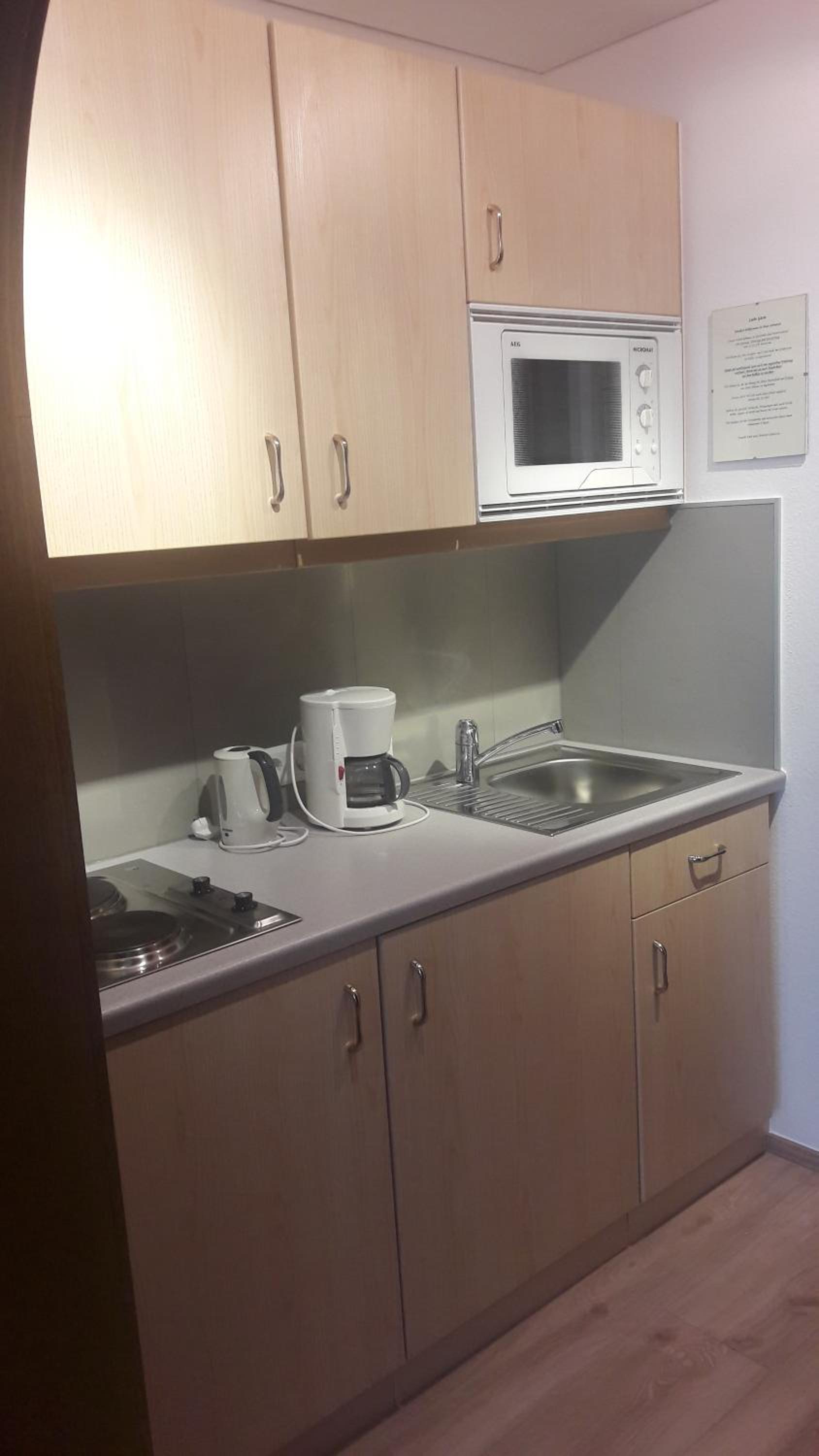 Studio Apartment - Photo 4