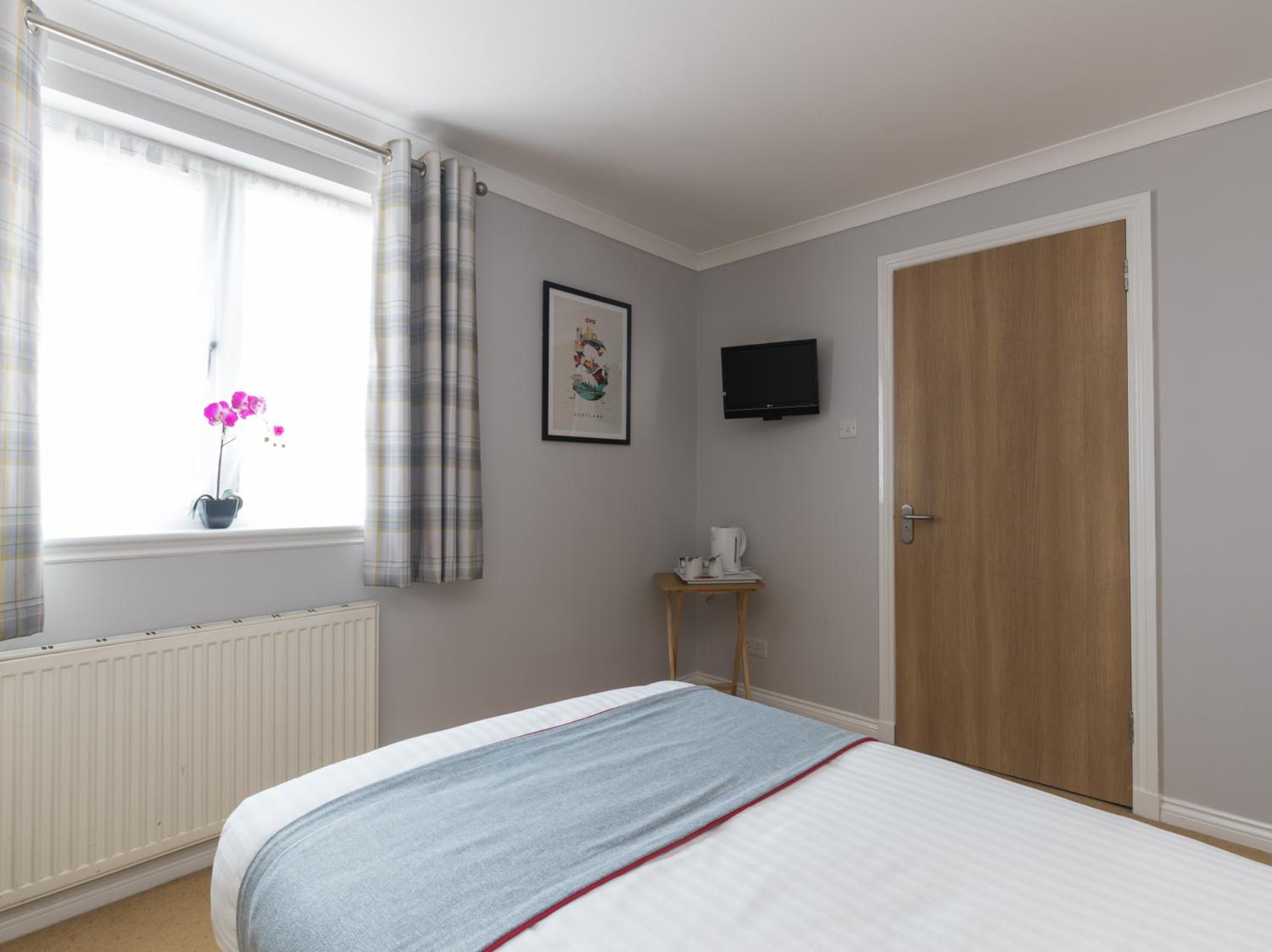 Standard Twin Room photo 3