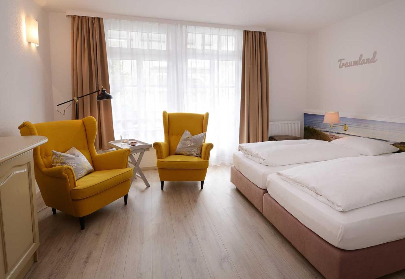 Double Room with Balcony or Terrace photo 3