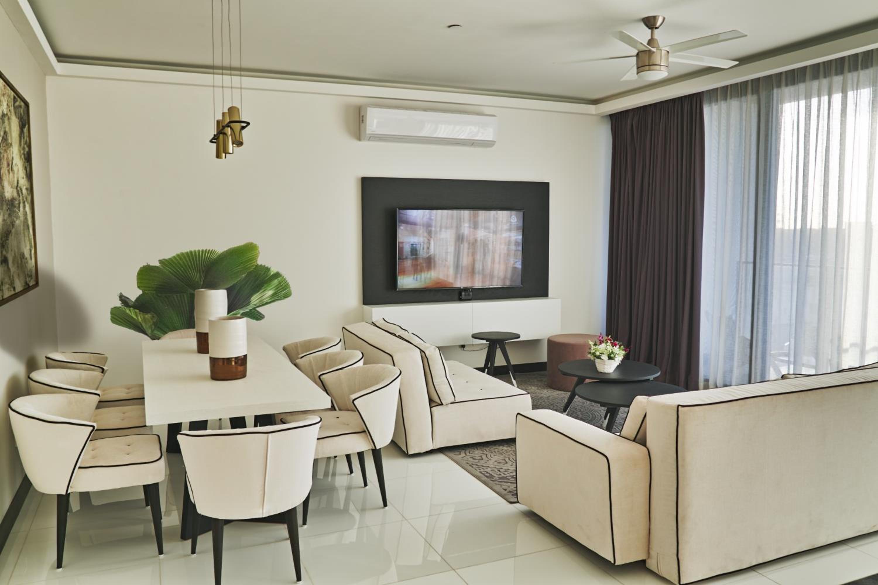 Two Bedroom Grand Suite photo 1