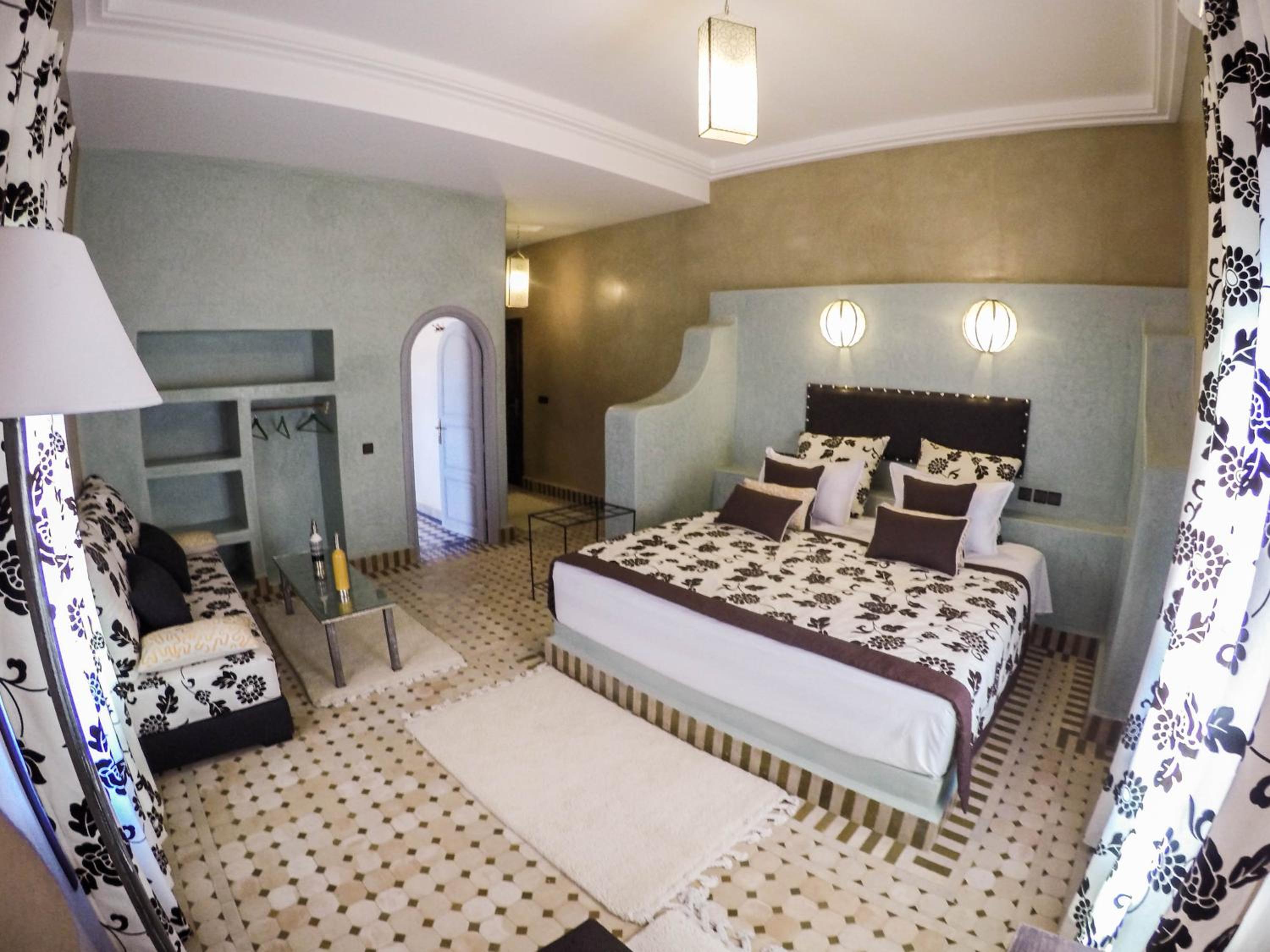Superior Double Room - Photo 15
