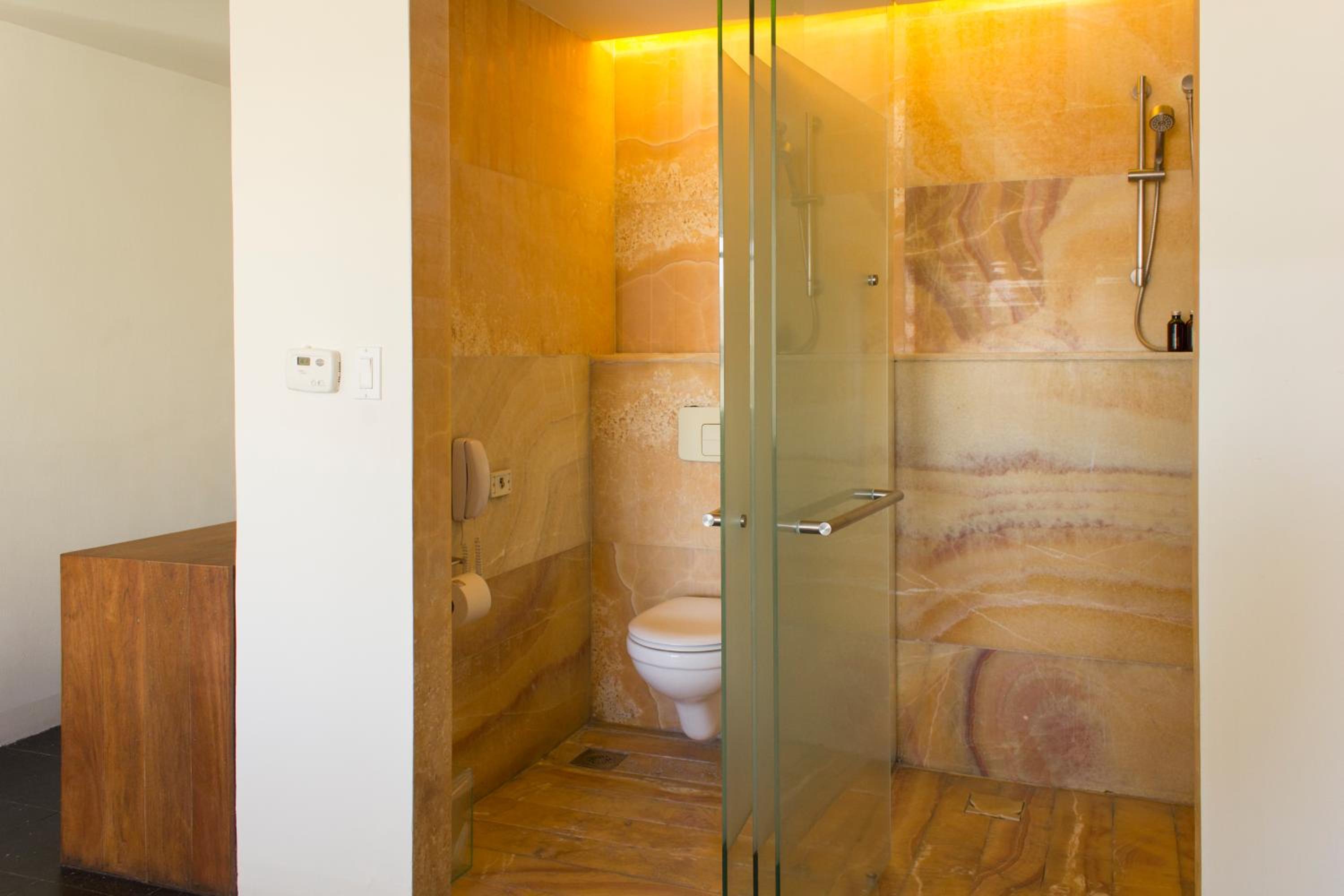 Superior King Room - Photo 2