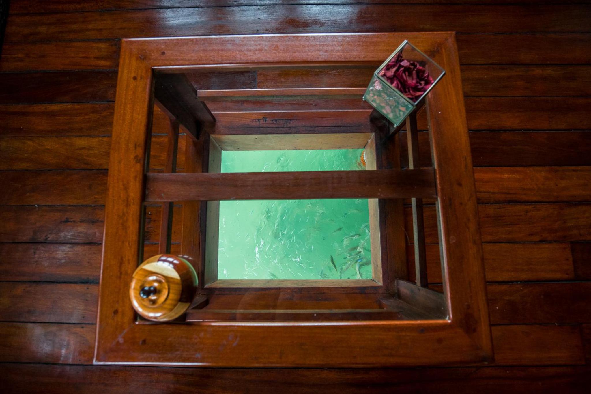 Honeymoon Over The Water Bungalow photo 3