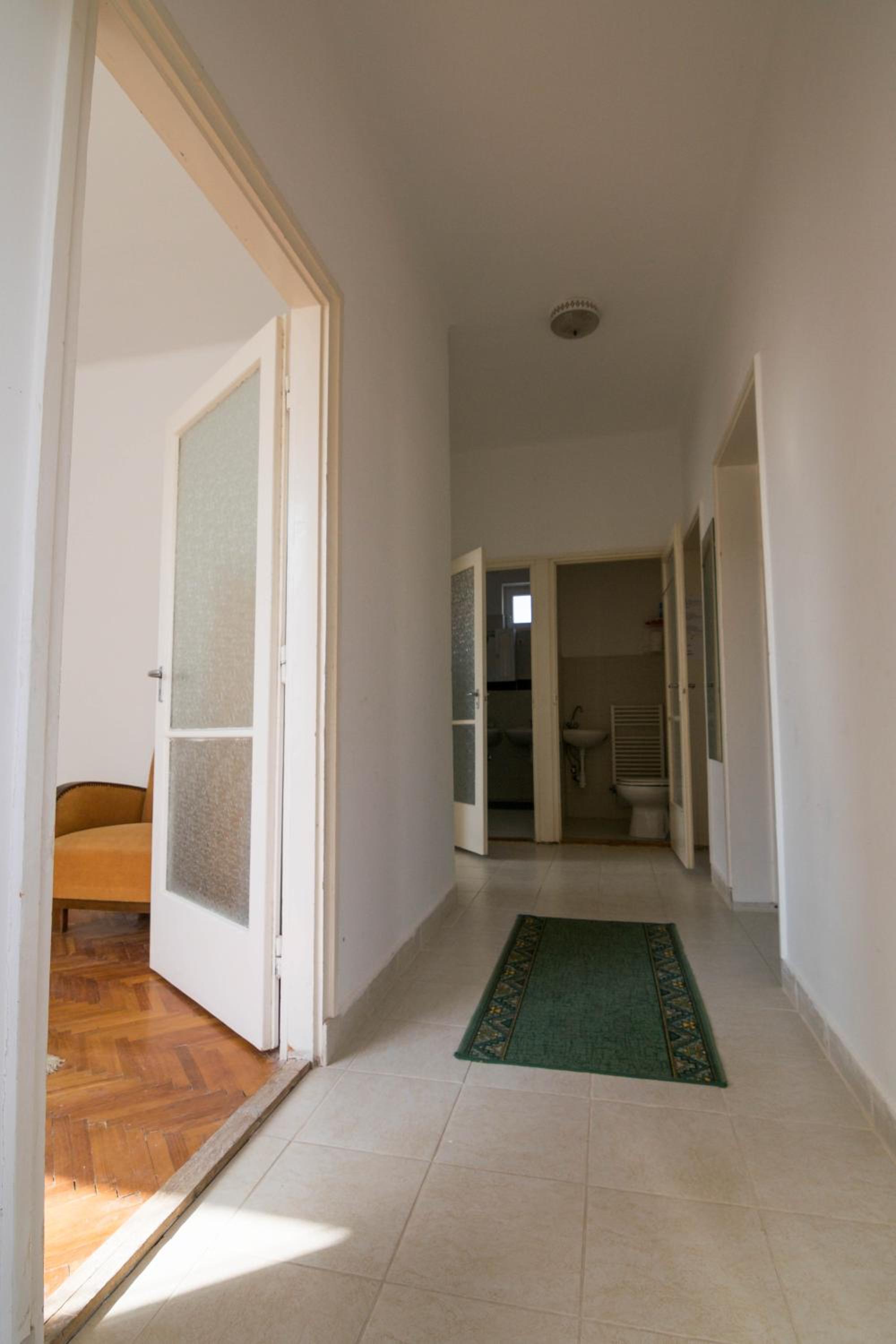 Three-Bedroom Apartment photo 2