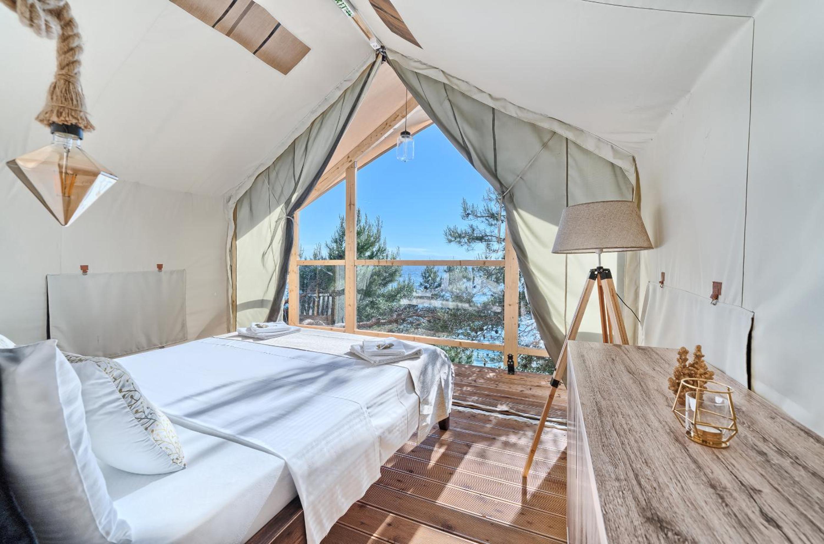 Treehouse Tent