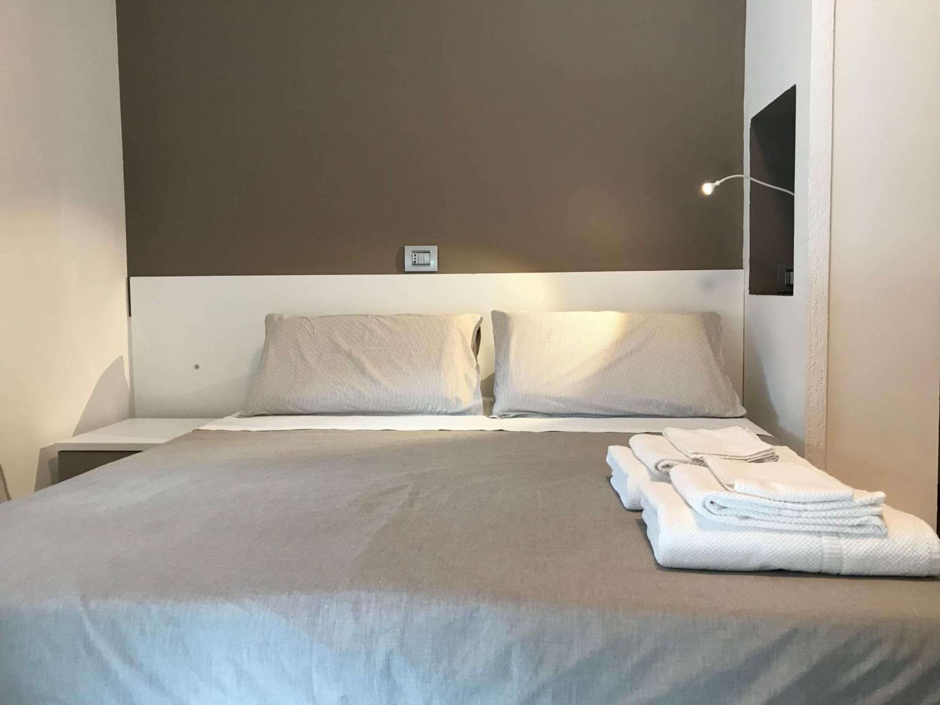 Double or Twin Room with Terrace