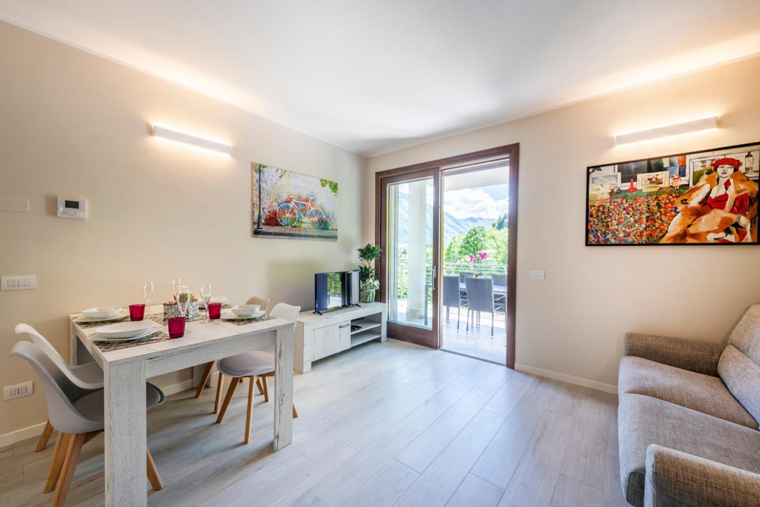 Two-Bedroom House - Photo 18