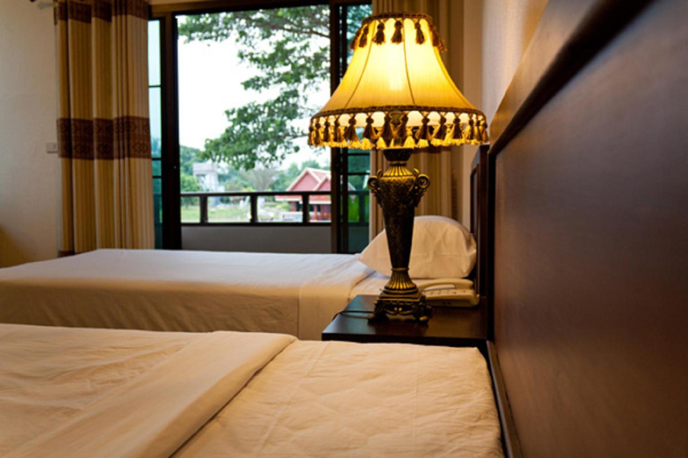 Deluxe Twin Room - Photo 14