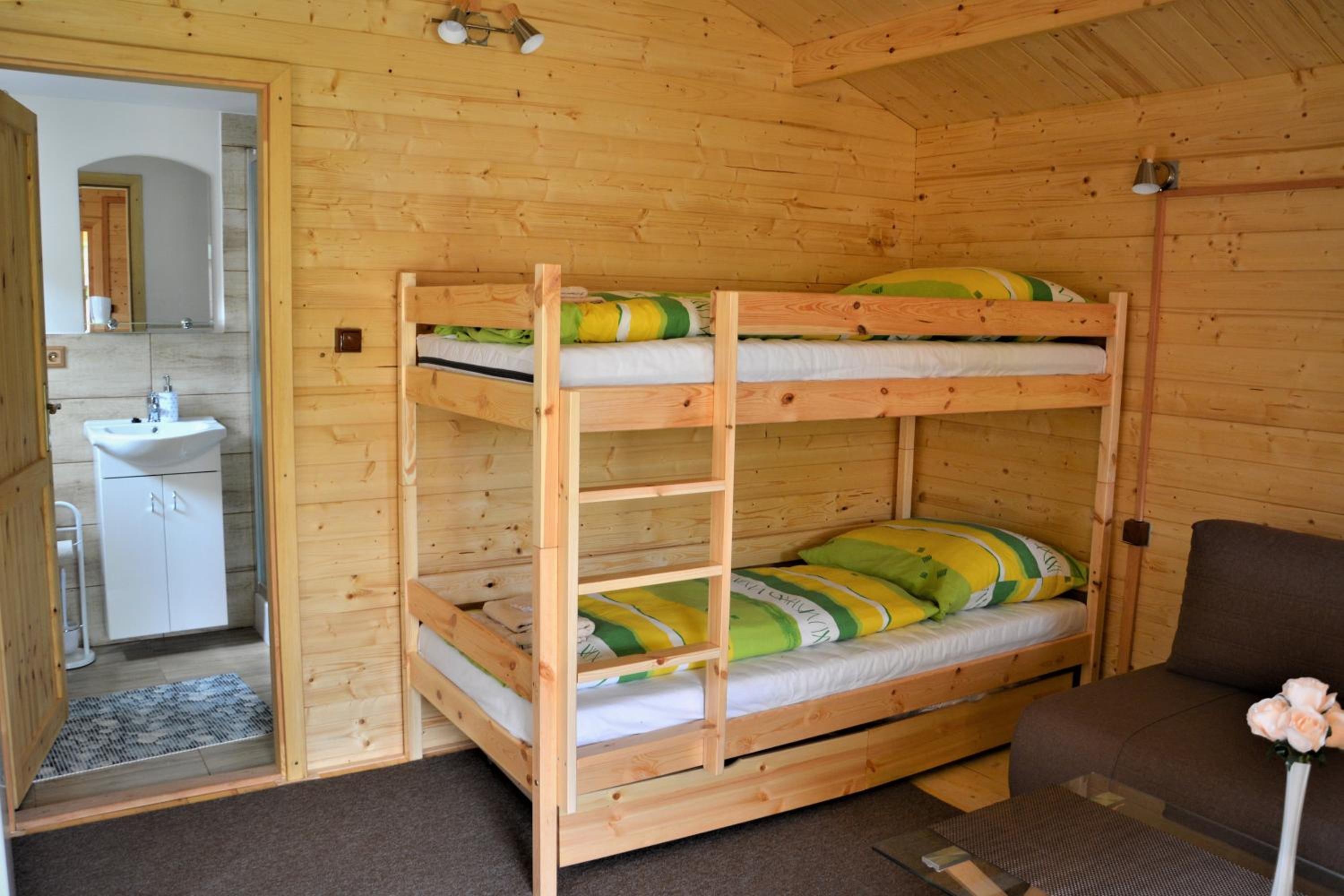 Mobile Home - Photo 10