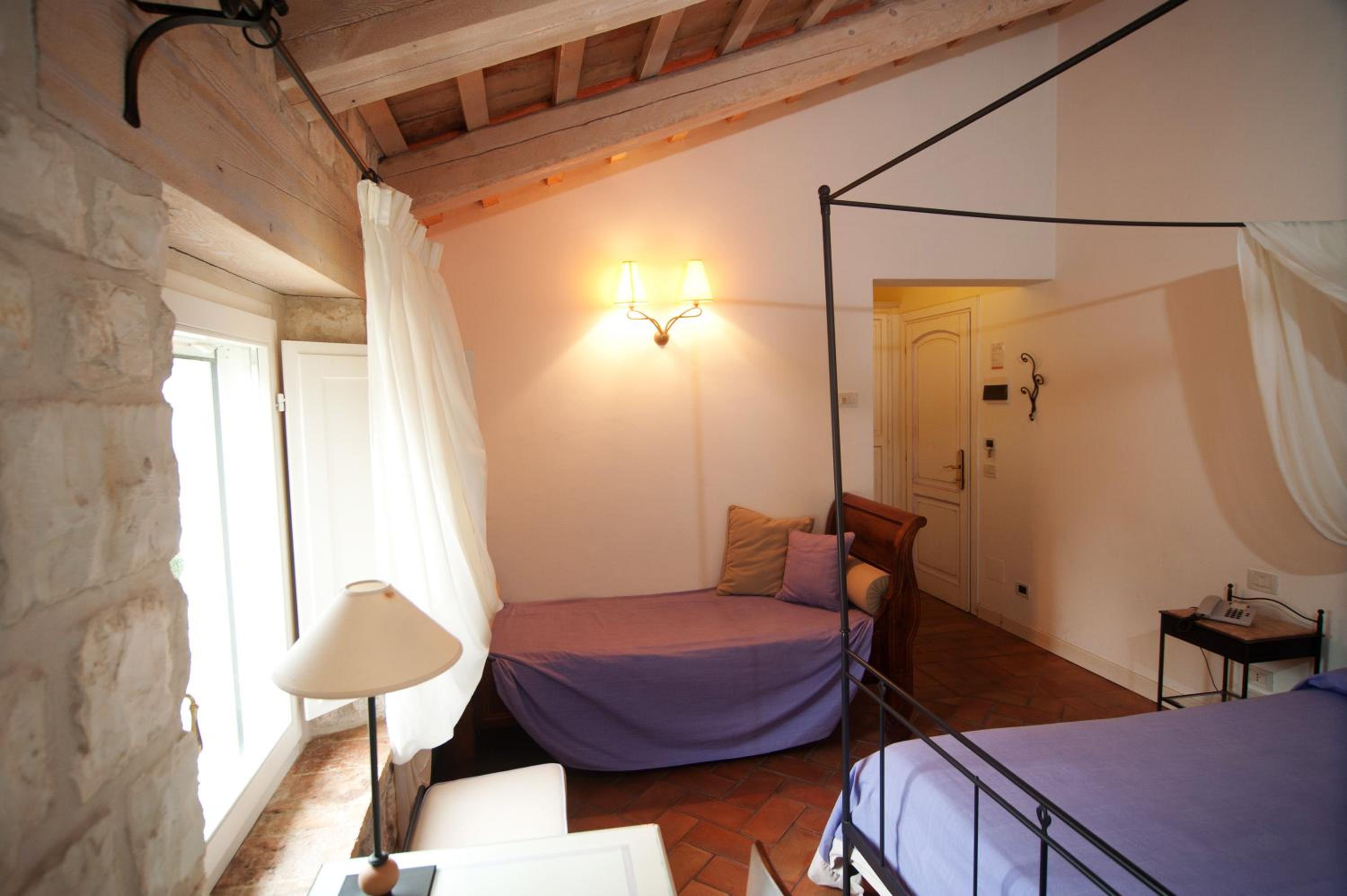 Triple Room - Photo 4