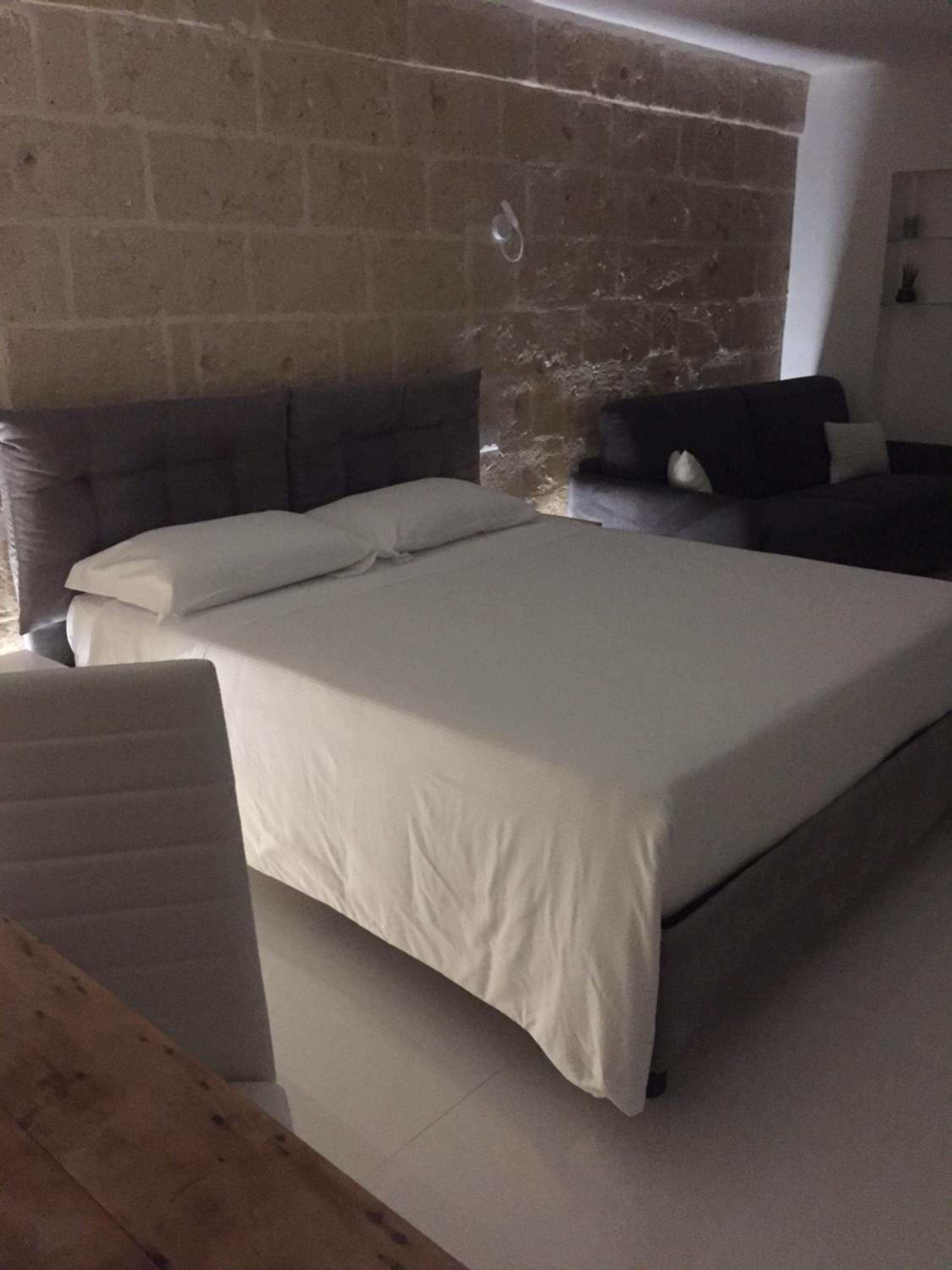 Deluxe Double Room with Bath - Photo 72