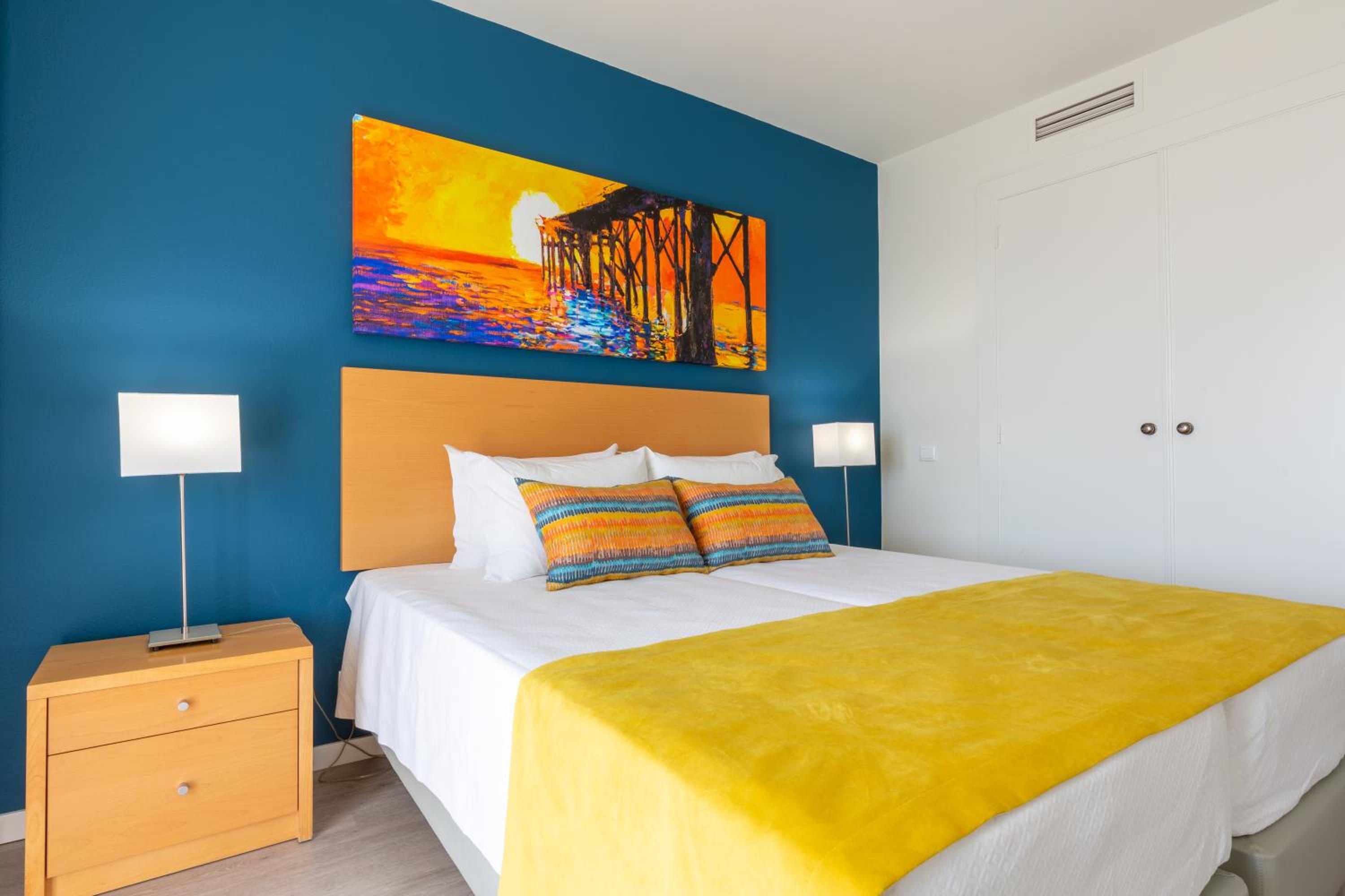 One-Bedroom Apartment Marina View (2 Adults + 1 Child Up To 11 Years Old) - Photo 1