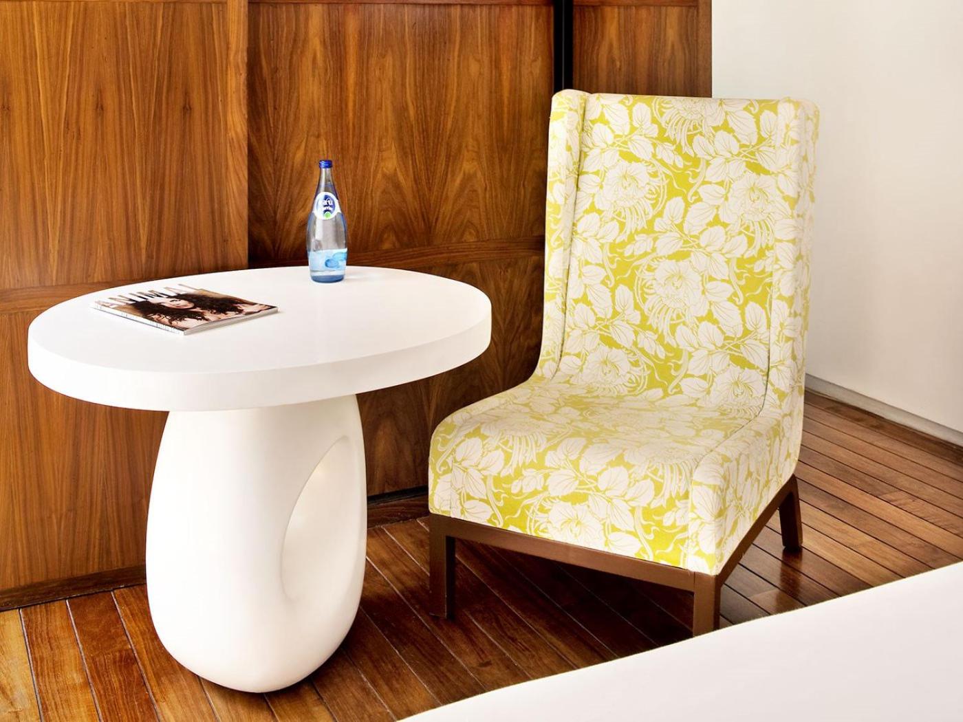 Suite with Terrace - Photo 4