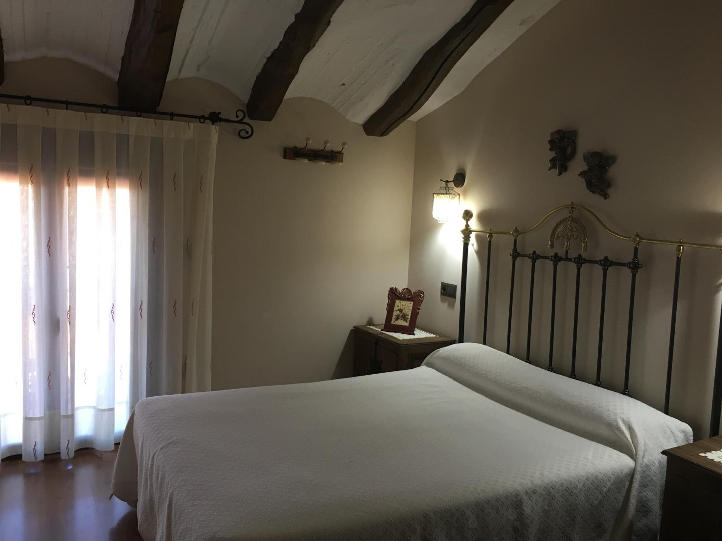 One-Bedroom Apartment (Albarracin) photo 2