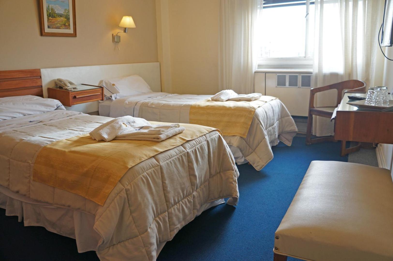 Superior Twin Room photo 3
