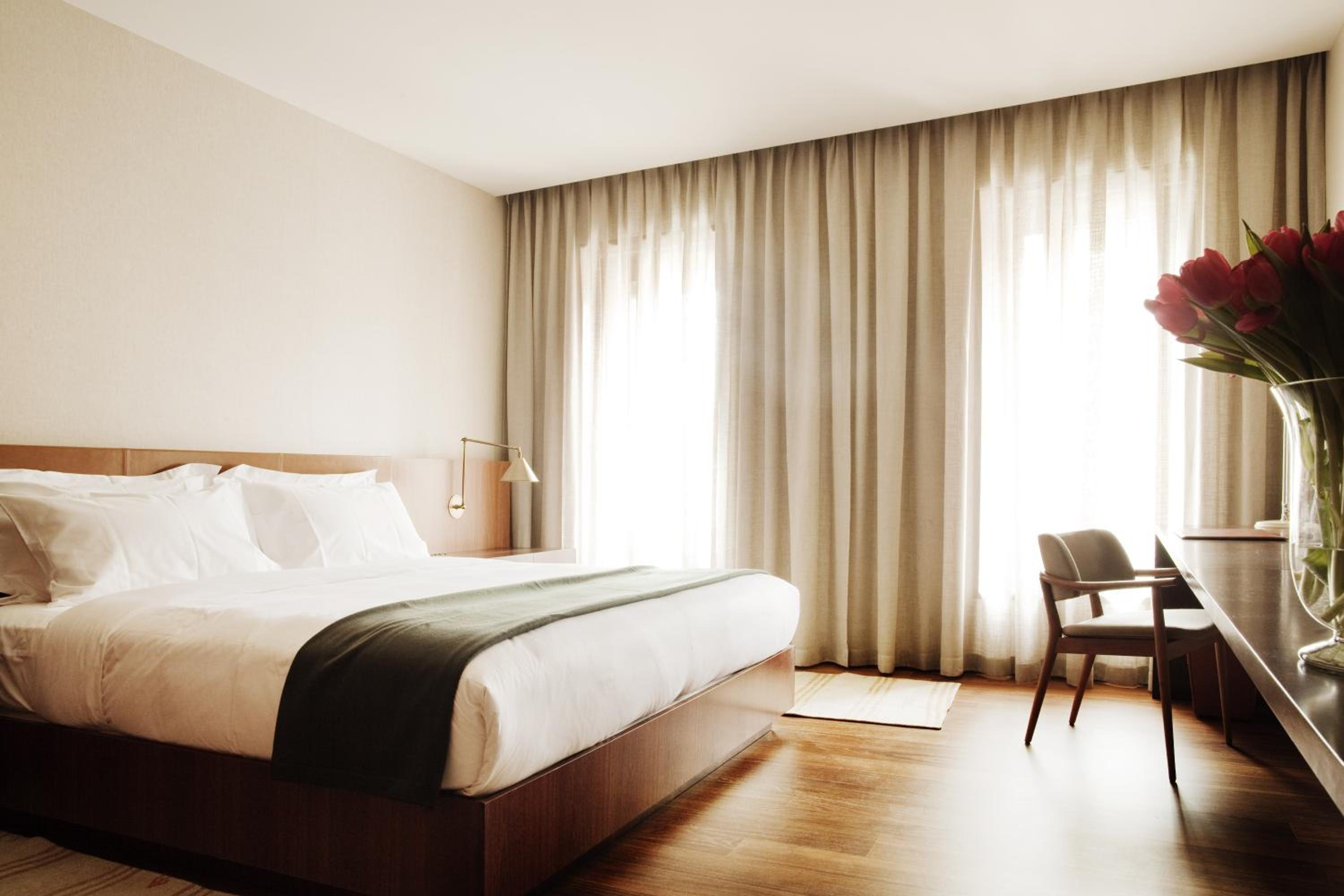 Superior King Room - Photo 1