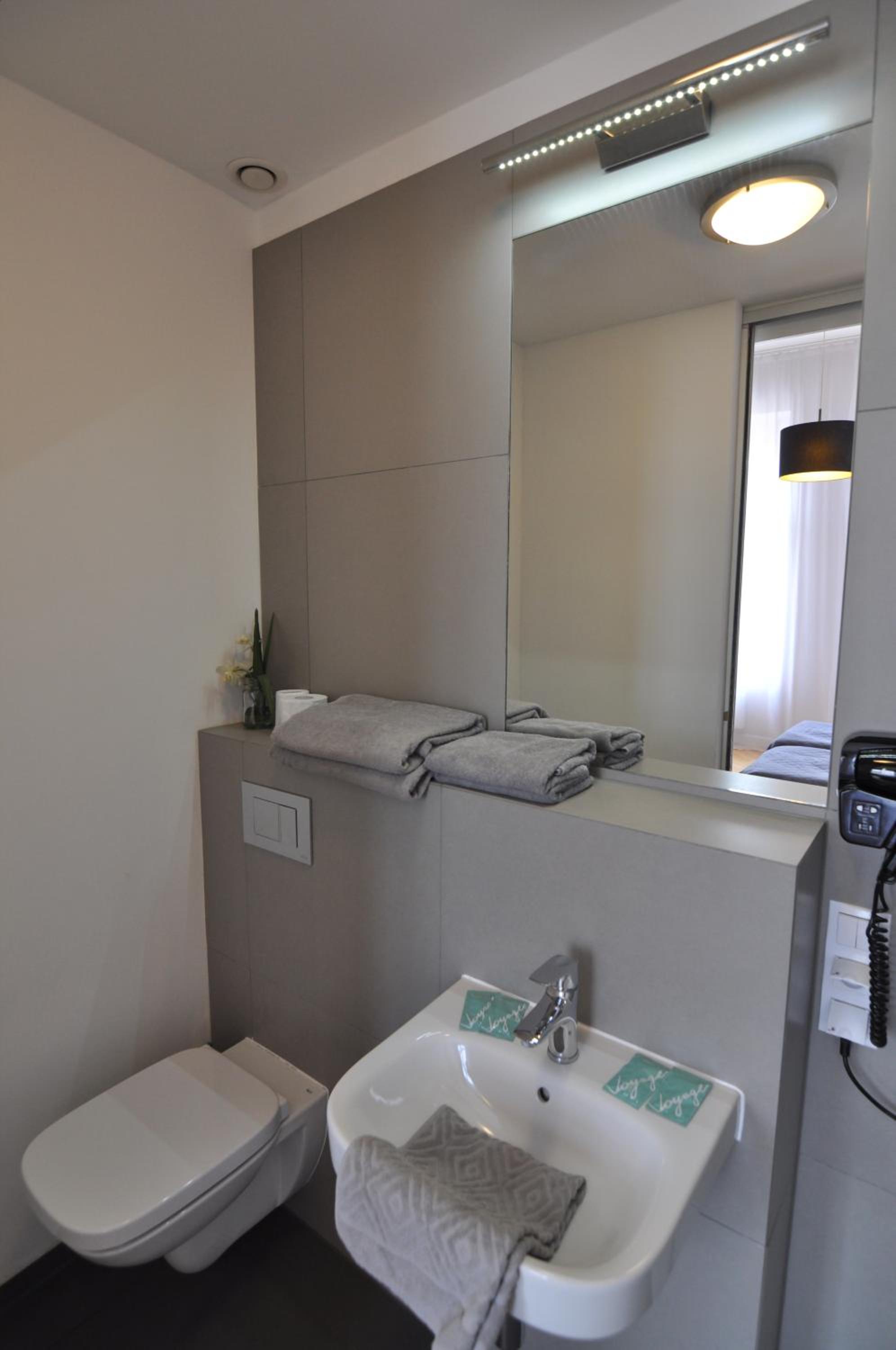 Deluxe Apartment with City view - Photo 8