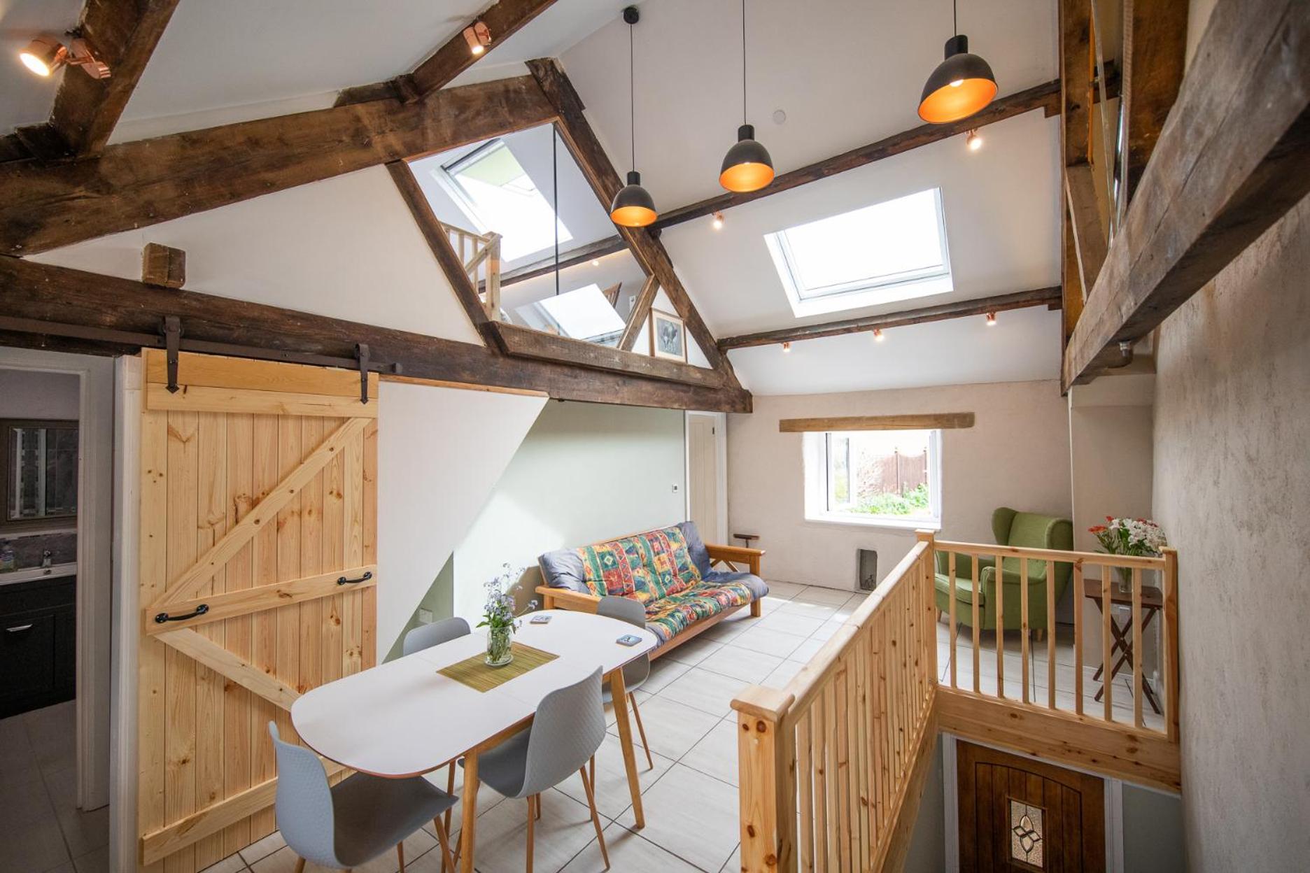 Two-Bedroom House - Annex photo 1