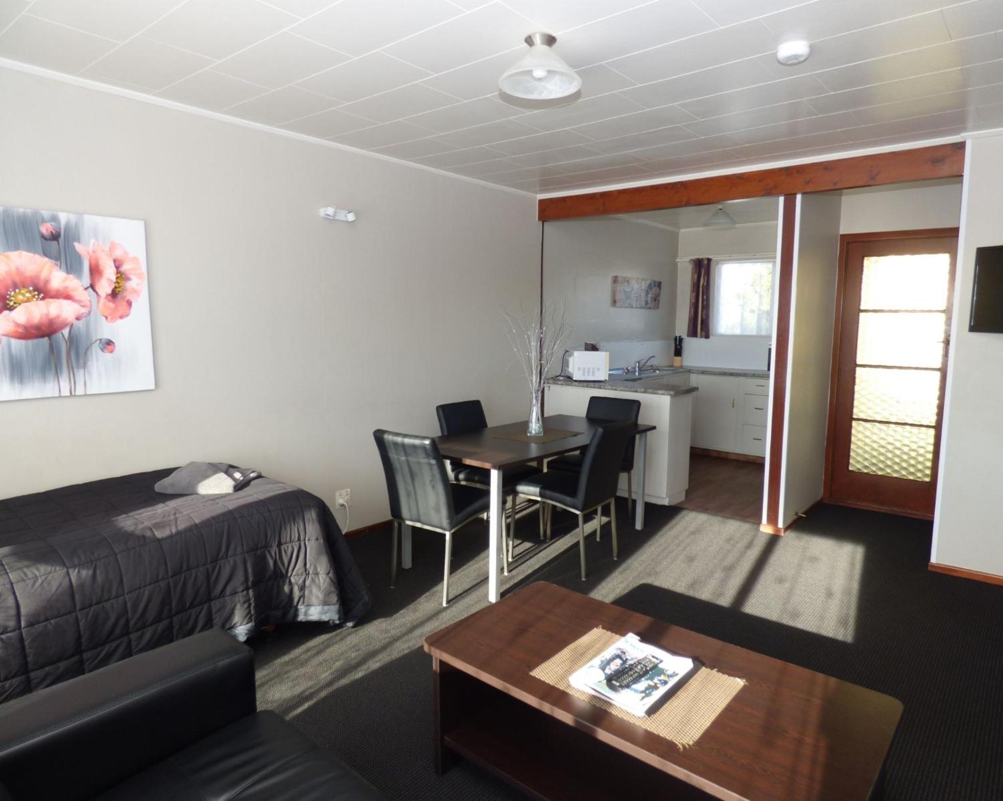 Two-Bedroom Apartment - Photo 1